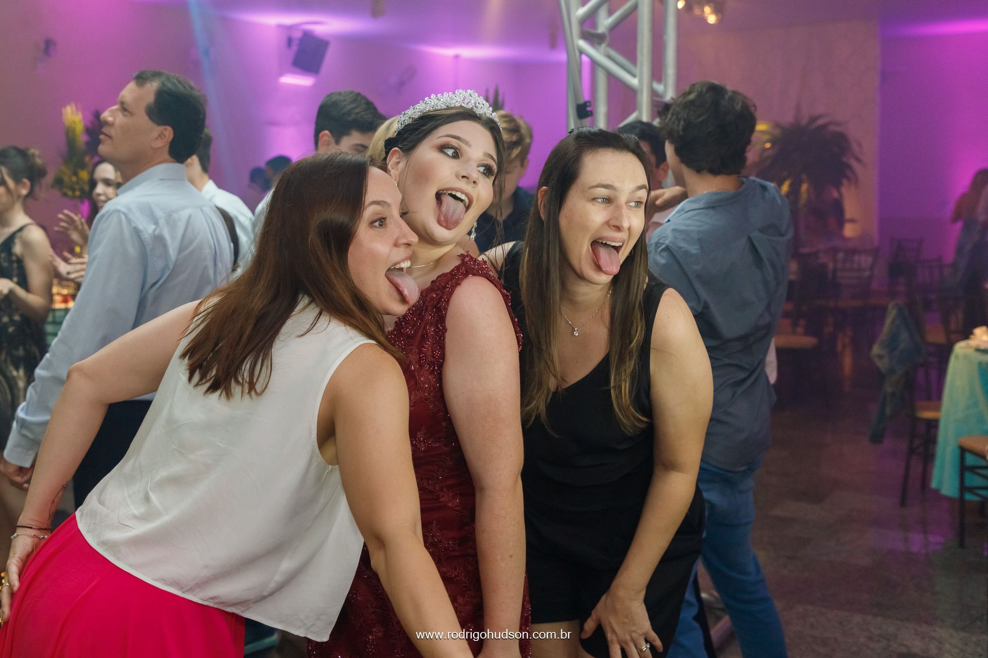 Lara Arré 15 anos no Rotary Clube de Jaboticabal - SP - 1 - 99