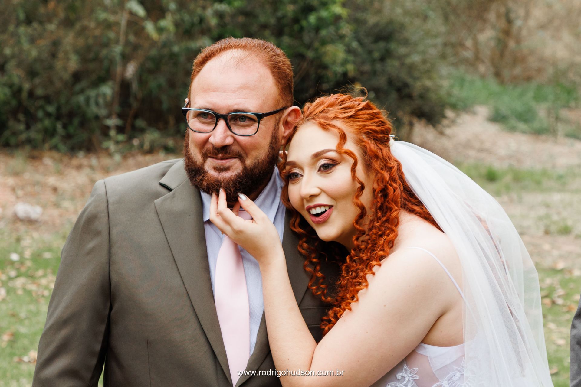 Casamento de Emiliene e Otávio no Sítio dos Eucalíptos em Monte Alto - SP - 1 - 0