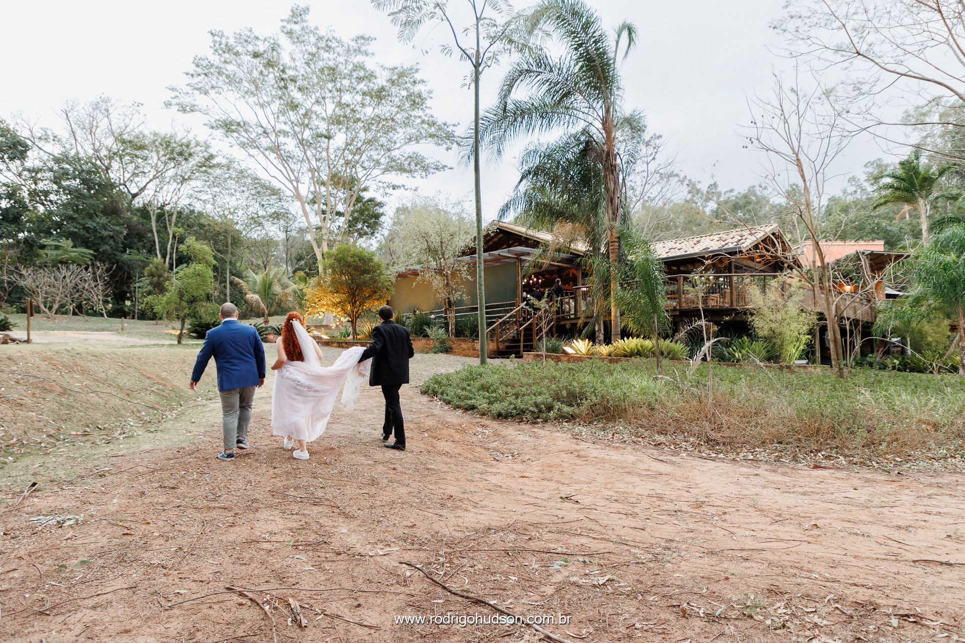 Casamento de Emiliene e Otávio no Sítio dos Eucalíptos em Monte Alto - SP - 1 - 1