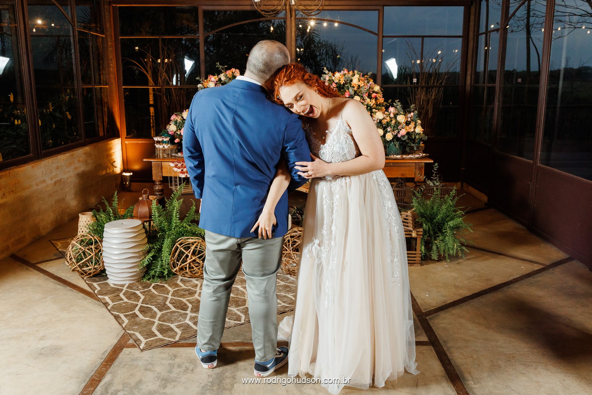 Casamento de Emiliene e Otávio no Sítio dos Eucalíptos em Monte Alto - SP - 1 - 0
