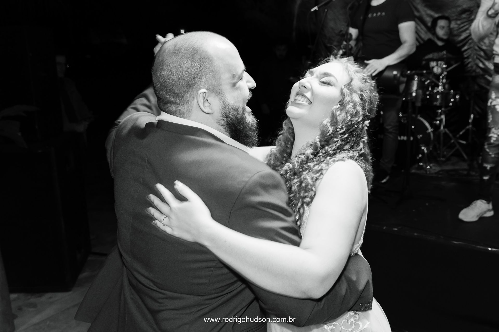 Casamento de Emiliene e Otávio no Sítio dos Eucalíptos em Monte Alto - SP - 1 - 0