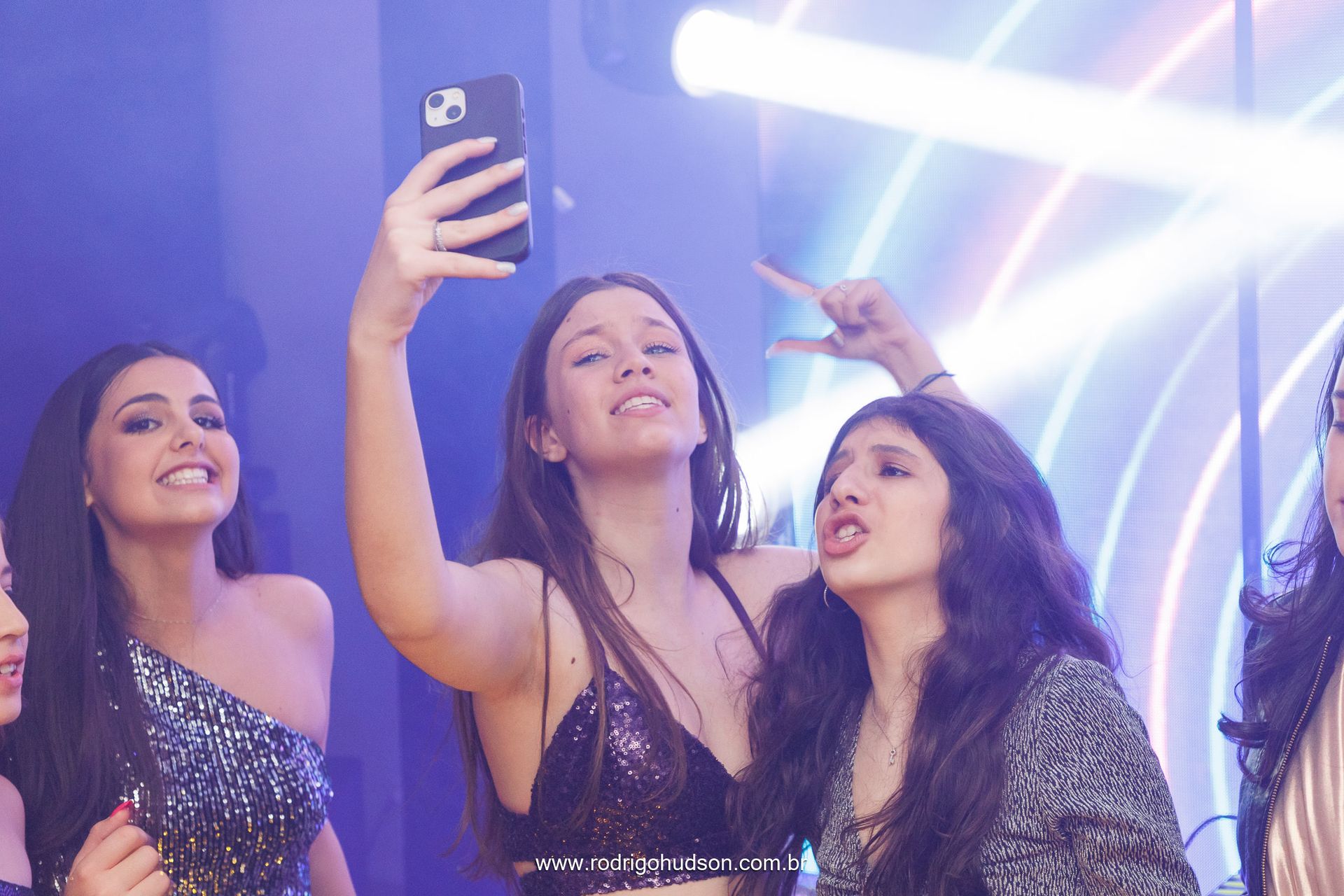 Maria Miotto Cuzzi 15 anos em Jaboticabal - SP - 1 - 144