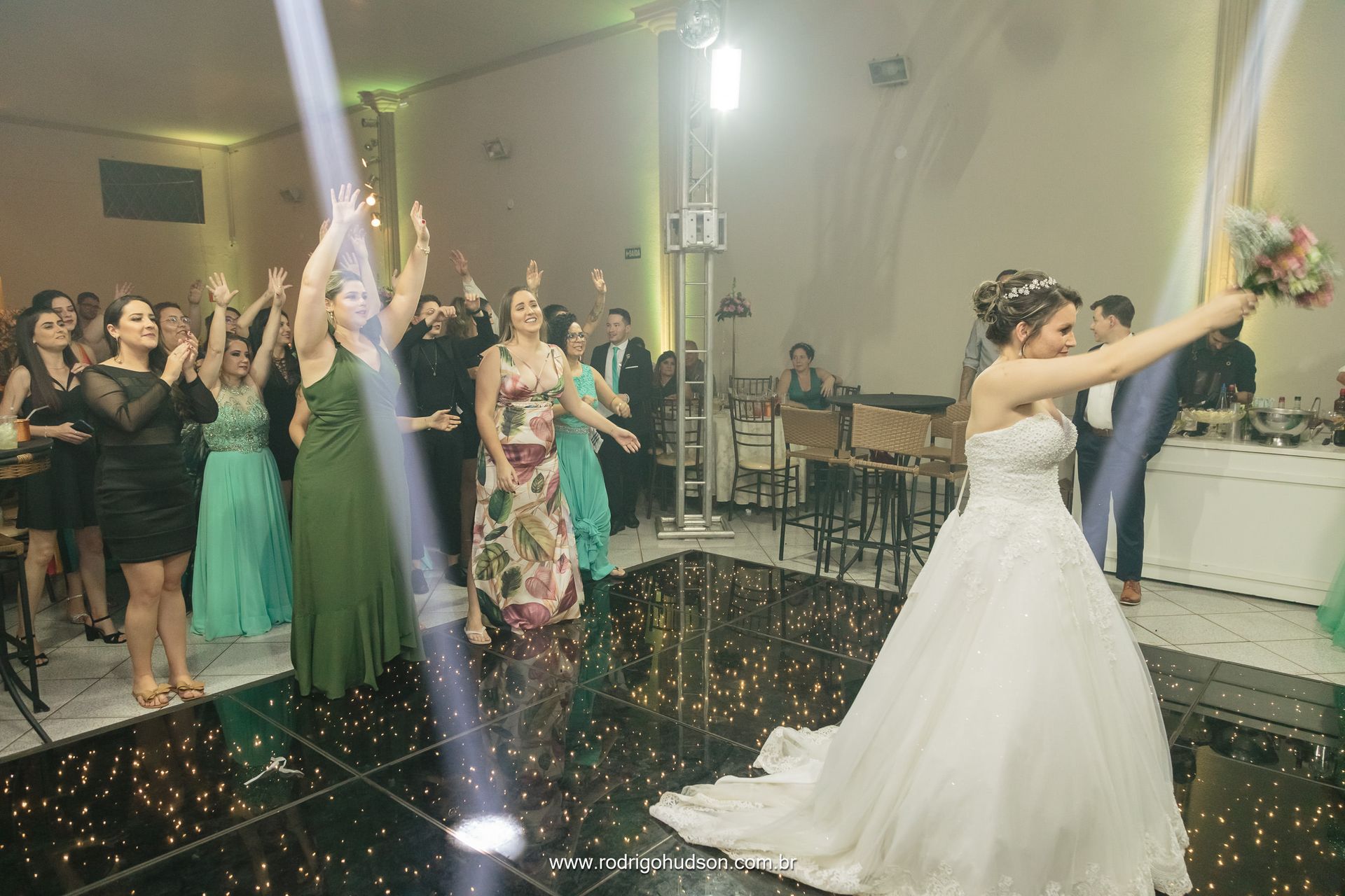Casamento de Letícia e Denis na Igreja São Judas Tadeu de Jaboticabal - SP - 2 - 1