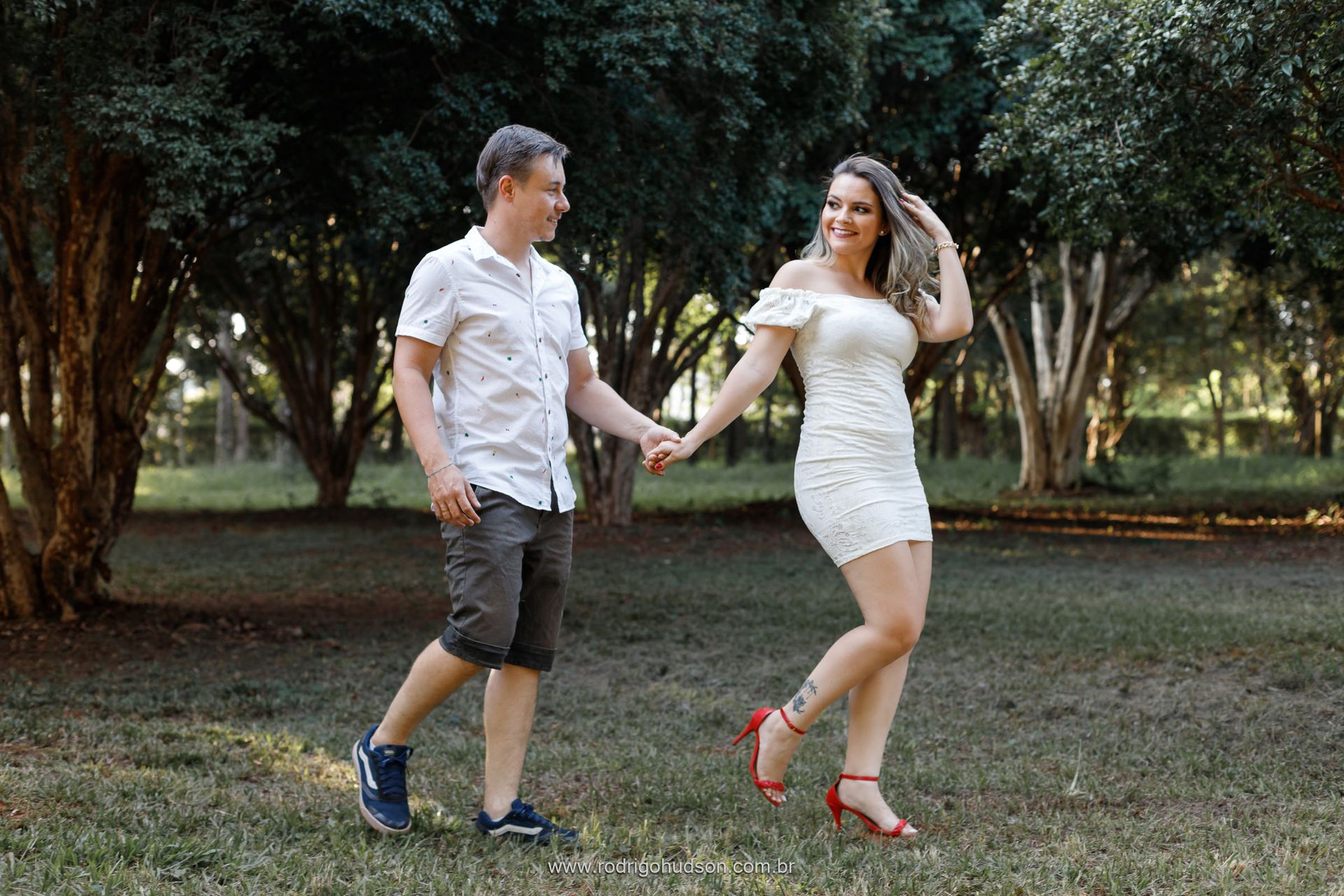 Ensaio Pré Wedding de Letícia e Denis na Unesp e Santo André Store em Jaboticabal - SP - 1 - 0