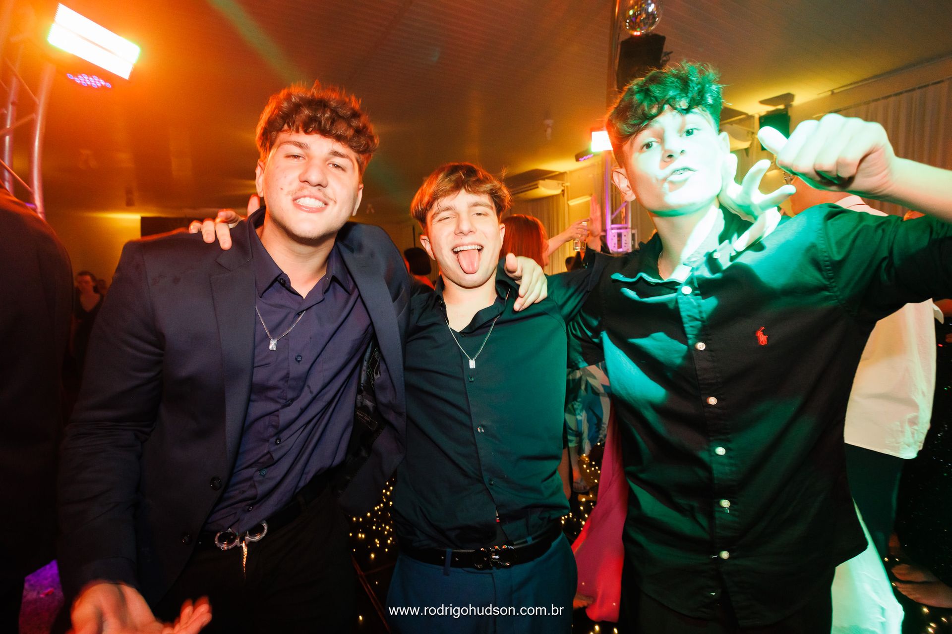 Valentina Mello e seus 15 anos - 1 - 132