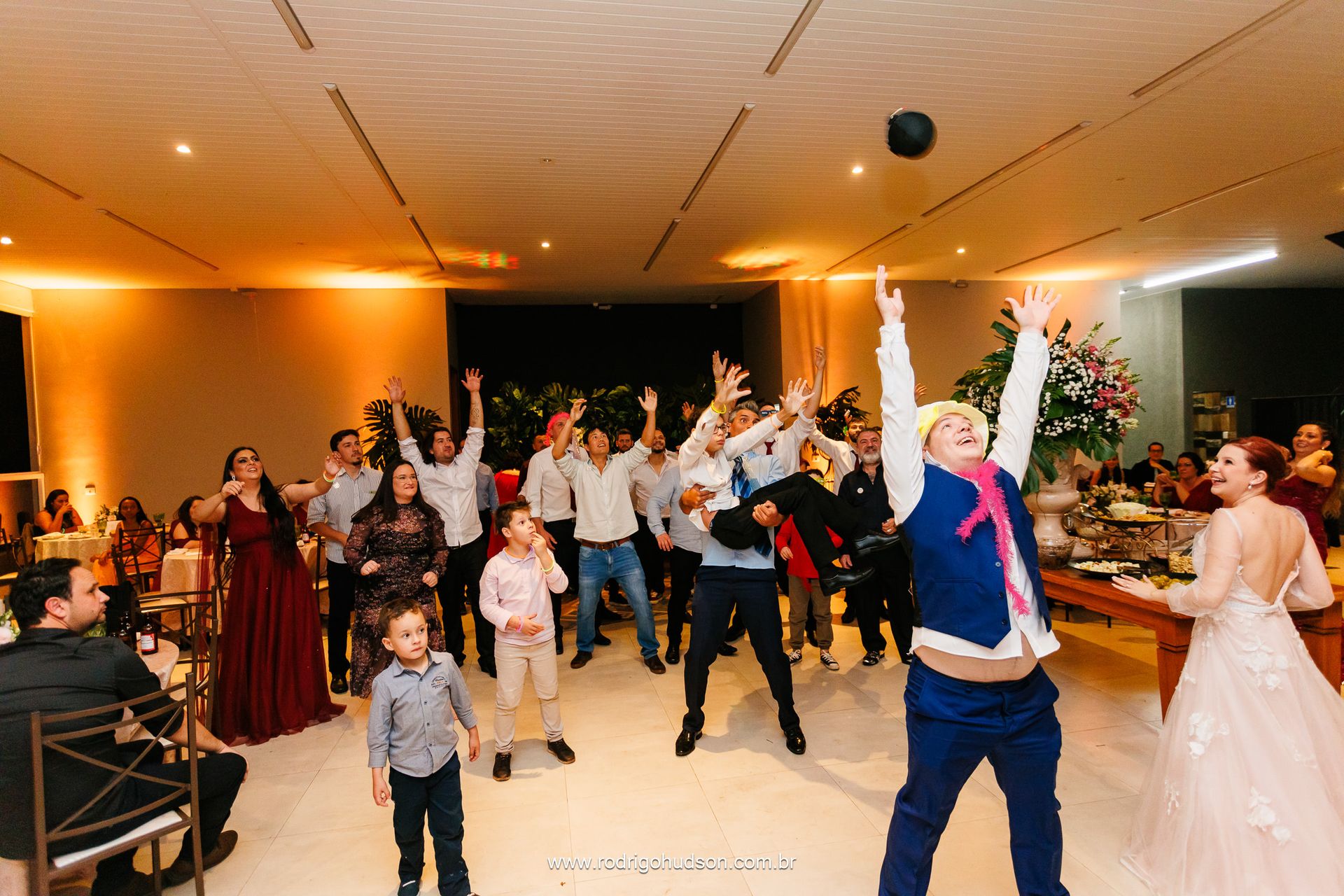 Casamento de Silvia e Rafael na Arena Primos em Jaboticabal - SP - 1 - 2