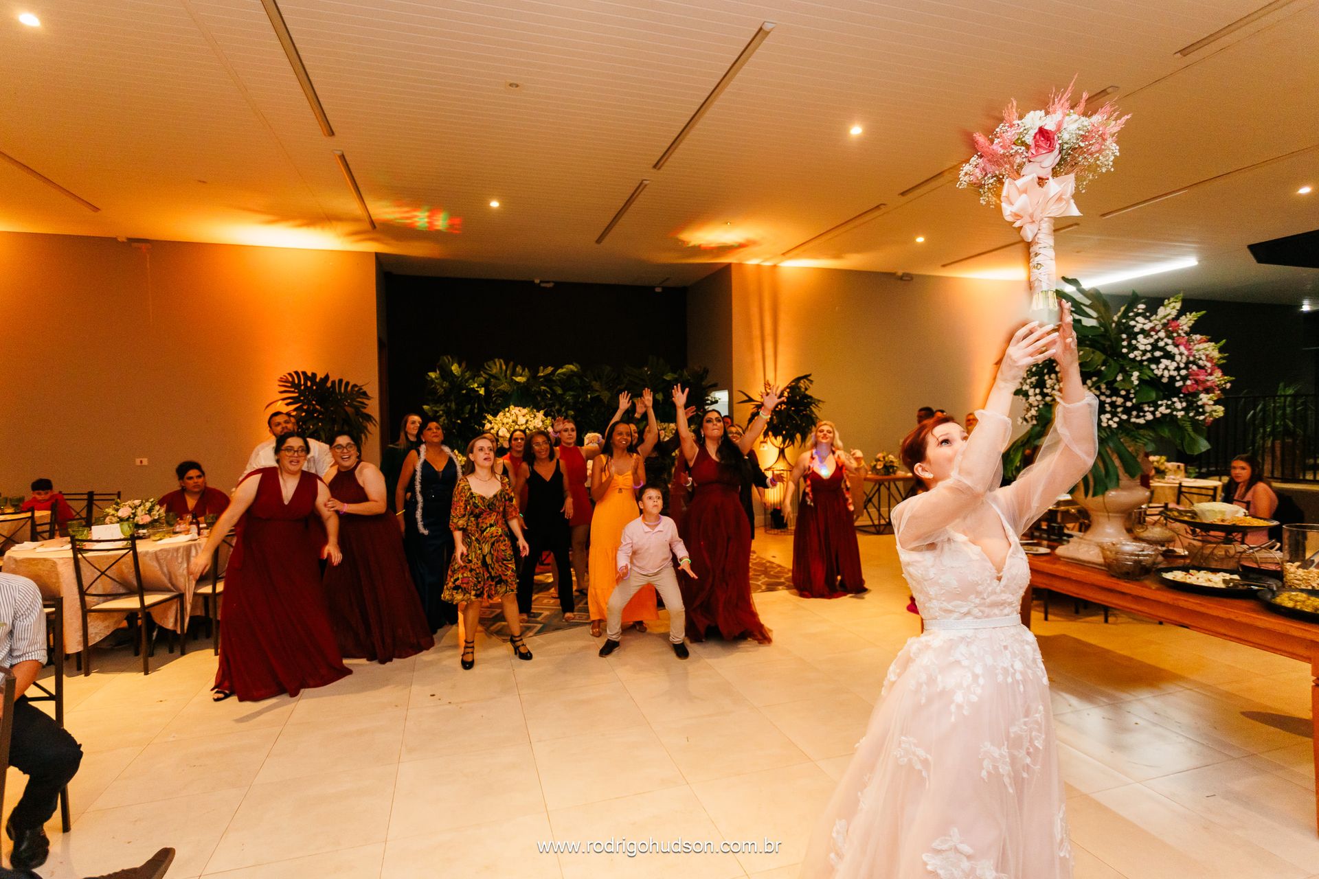 Casamento de Silvia e Rafael na Arena Primos em Jaboticabal - SP - 1 - 2