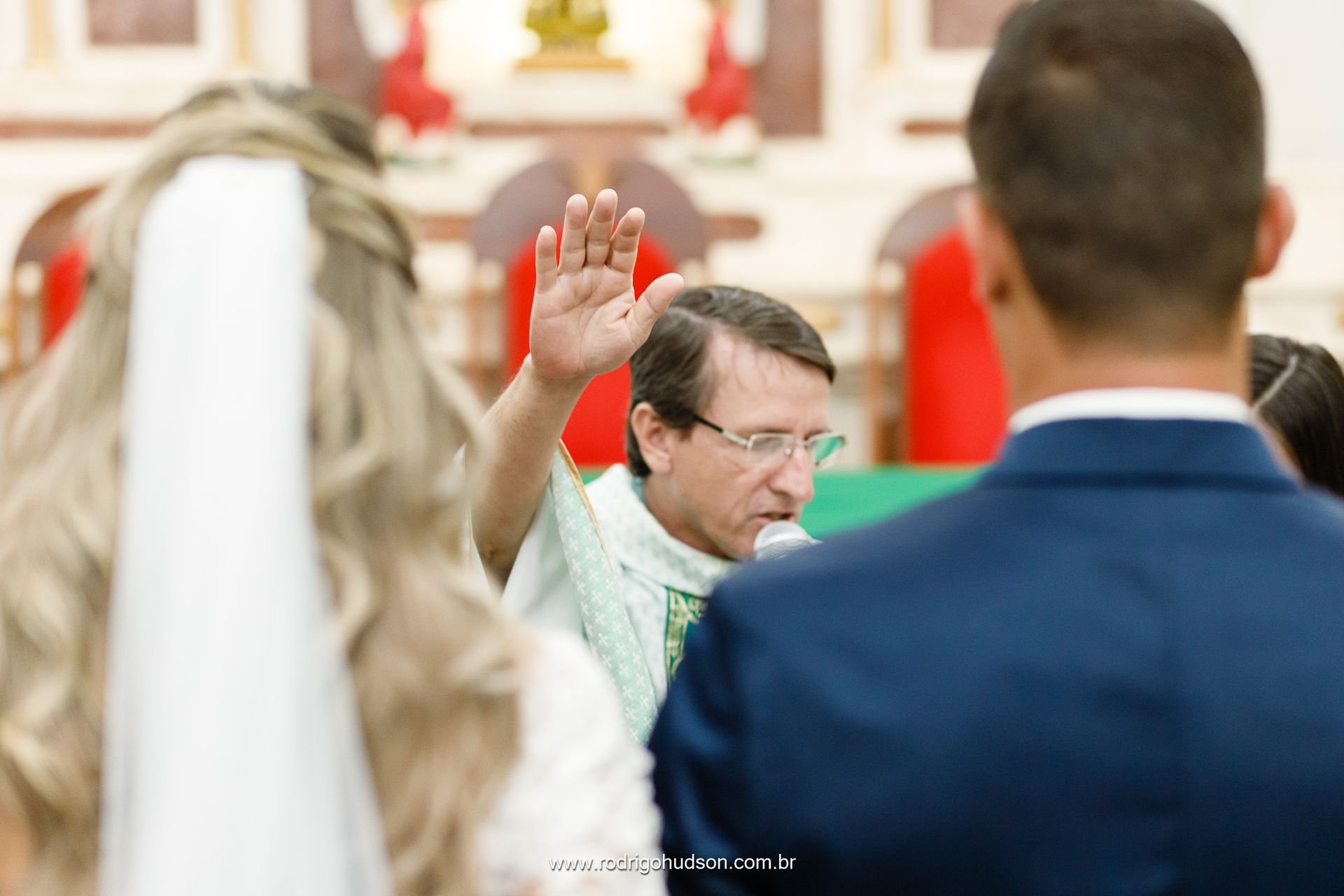 Casamento de Marcela e Lucas na Capela da Sagrada Família em Viradouro - SP - 1 - 2