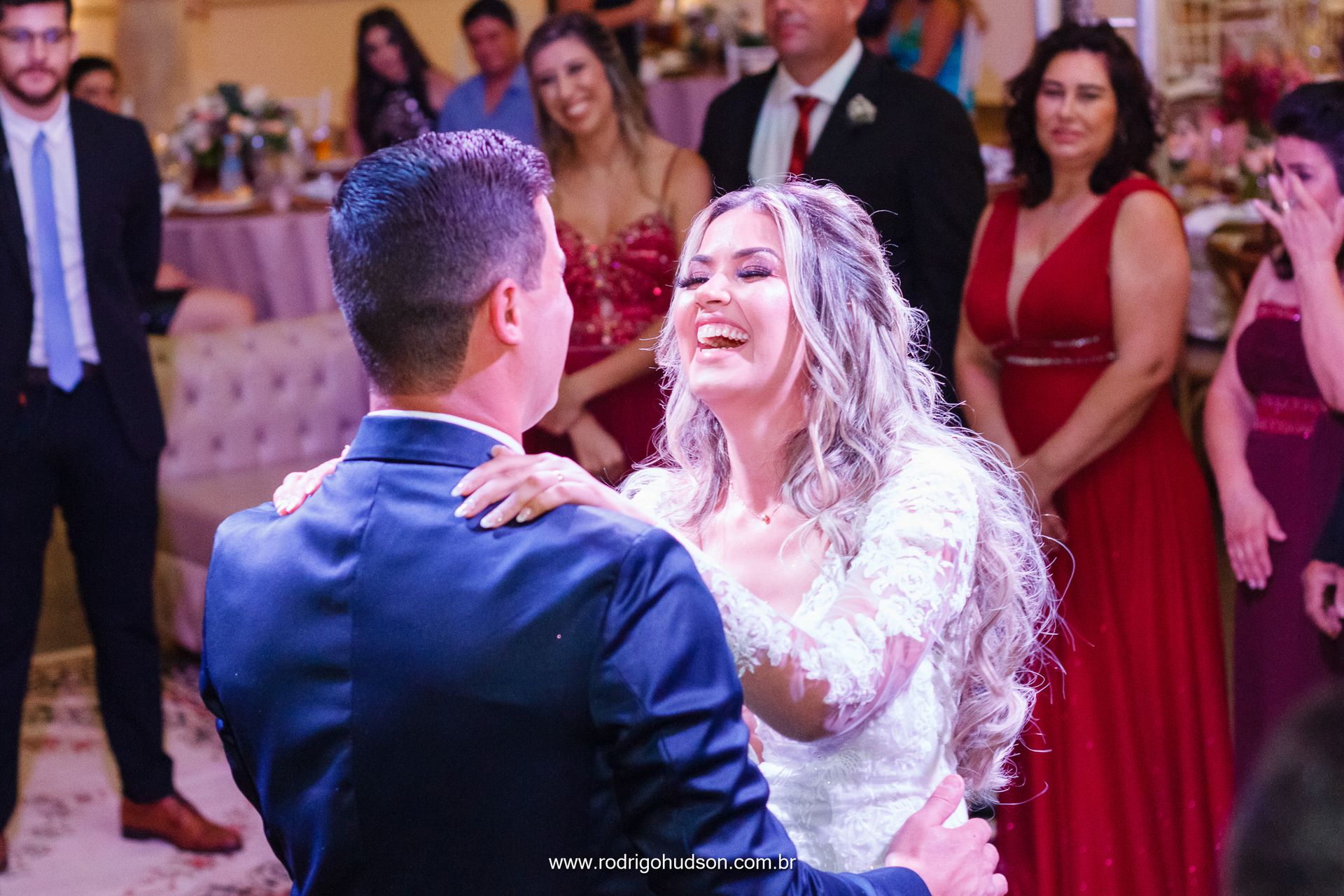 Casamento de Marcela e Lucas na Capela da Sagrada Família em Viradouro - SP - 1 - 0