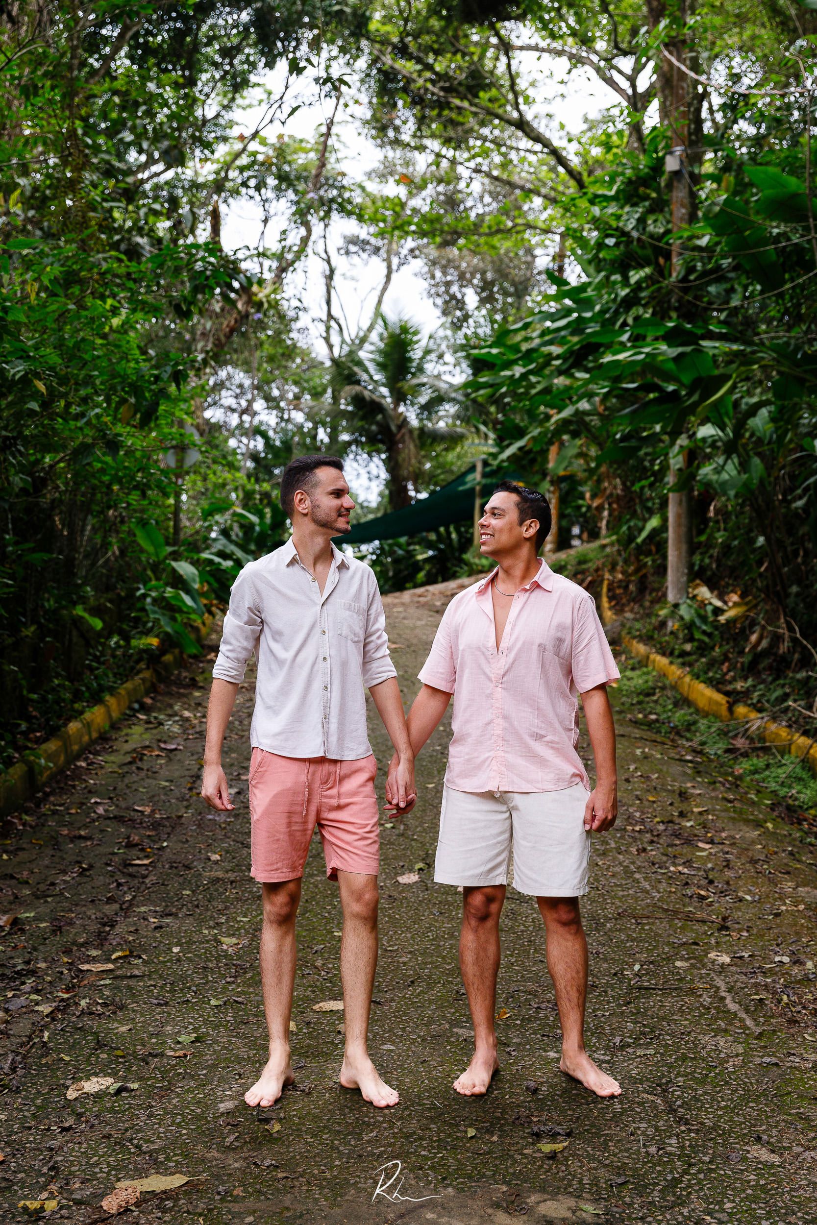 Ensaio Pré Wedding de Evandro e Rodrigo em Ubatuba - SP - 2 - 35