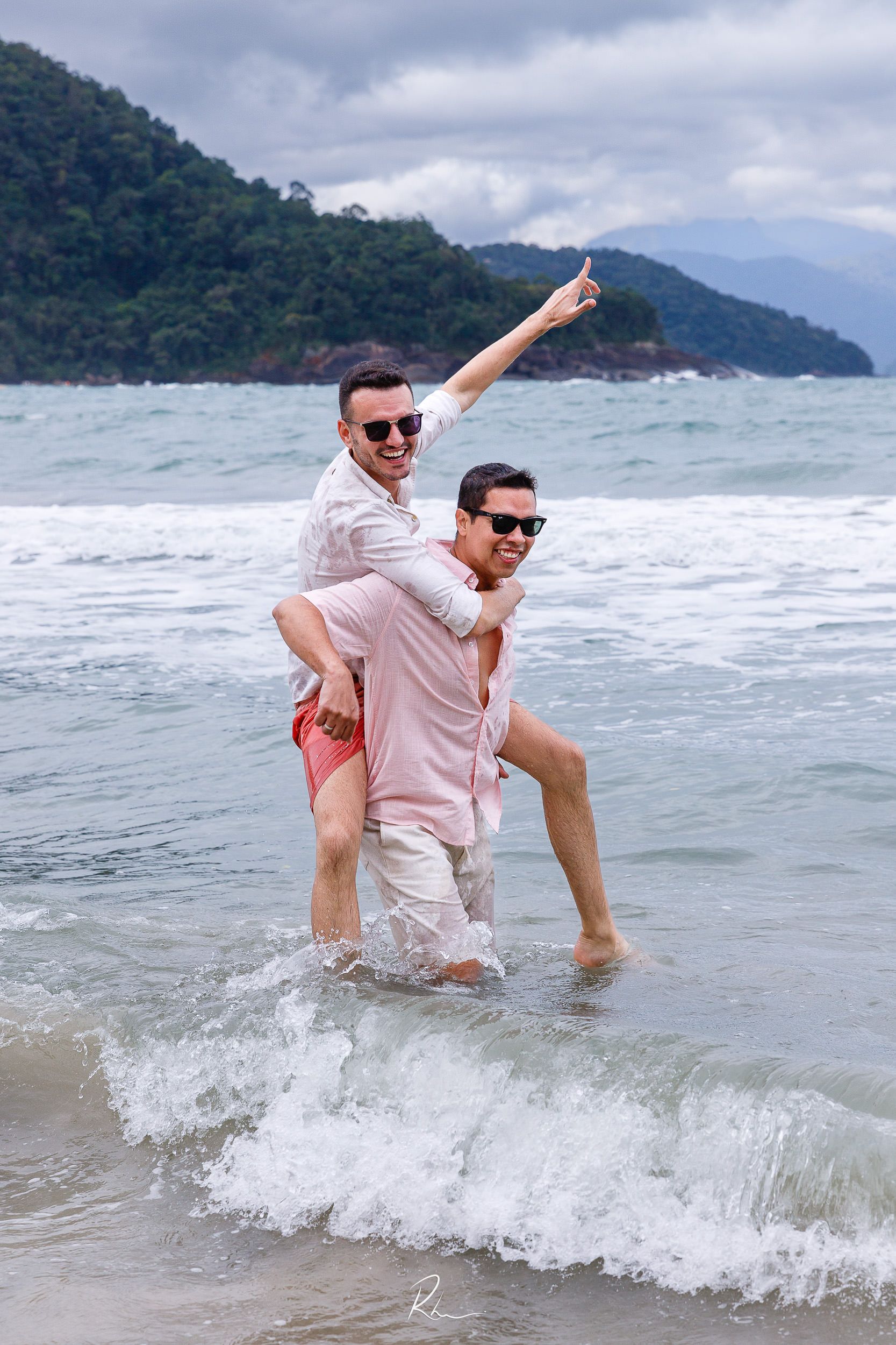 Ensaio Pré Wedding de Evandro e Rodrigo em Ubatuba - SP - 2 - 39