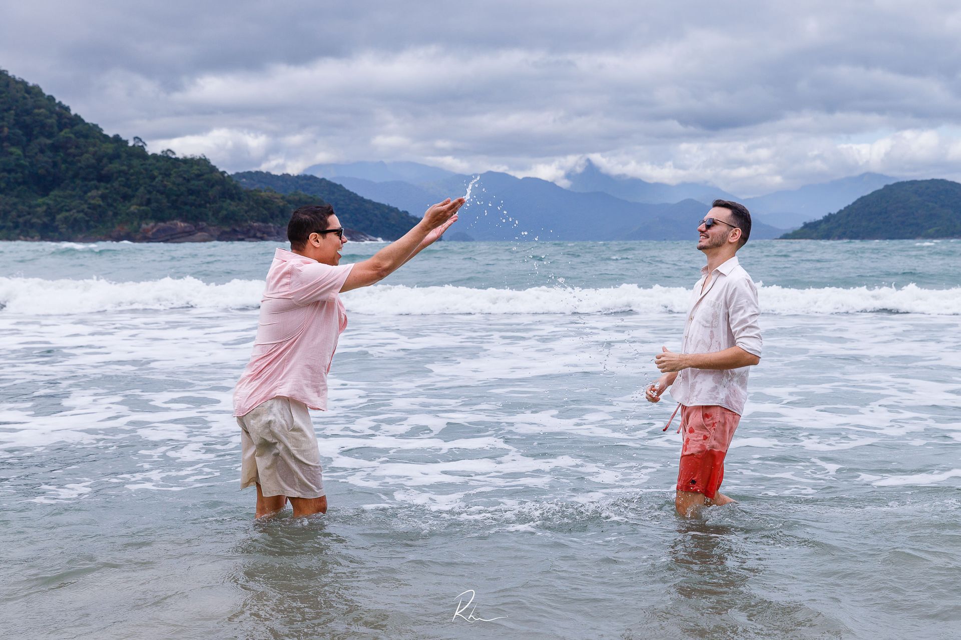Ensaio Pré Wedding de Evandro e Rodrigo em Ubatuba - SP - 2 - 40