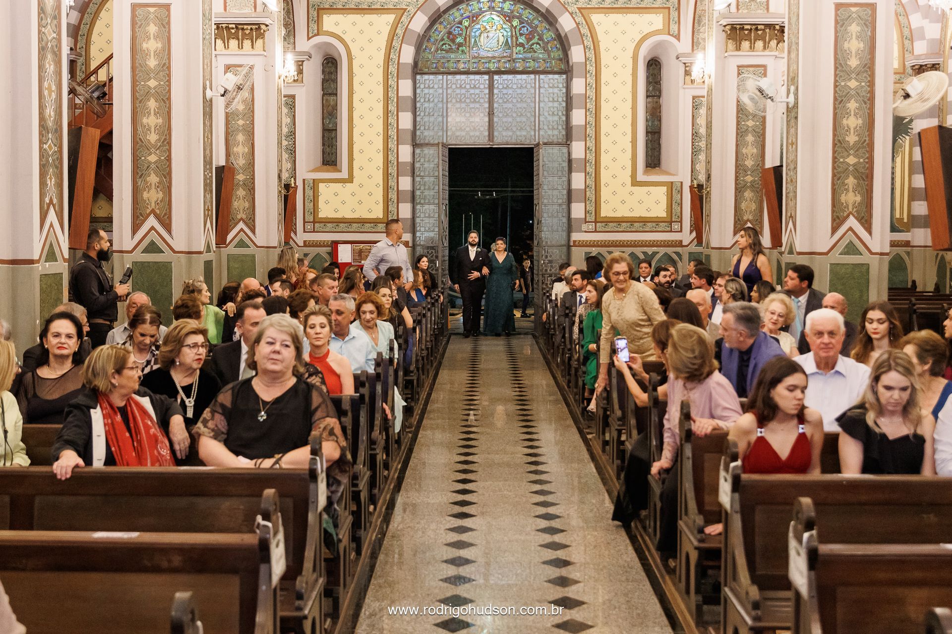 Casamento de Laura e Bruno no Lions Clube de Jaboticabal - SP - 1 - 3