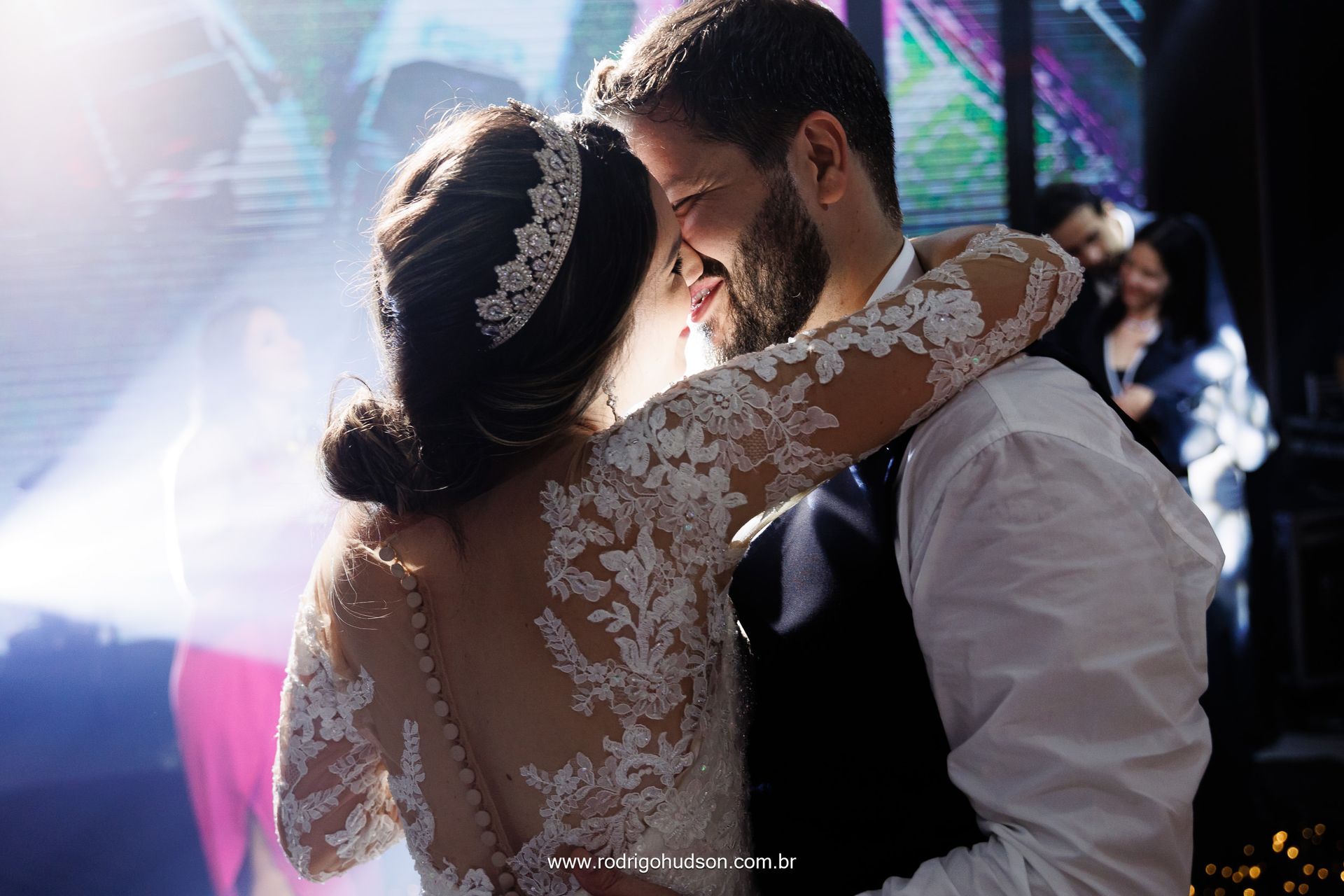 Rodrigo Hudson - Slide 11