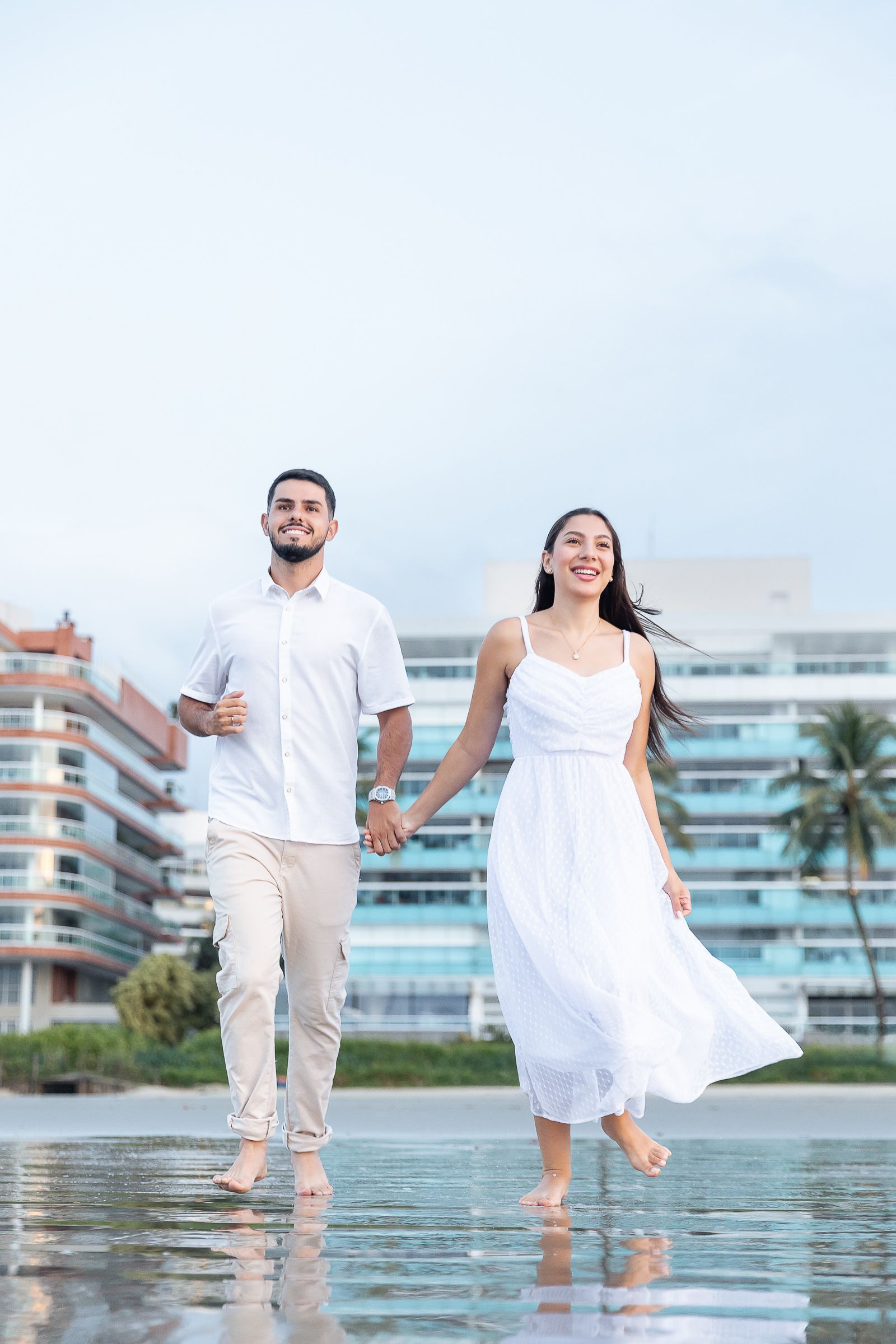 Ensaio Pré Wedding de Luiza e Guilherme em Riviera de São Lourenço - SP - 3 - 7