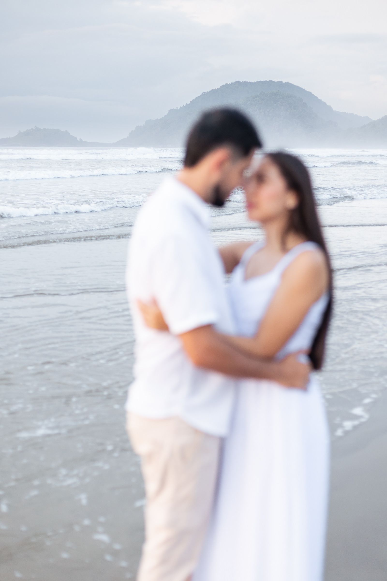 Ensaio Pré Wedding de Luiza e Guilherme em Riviera de São Lourenço - SP - 3 - 10