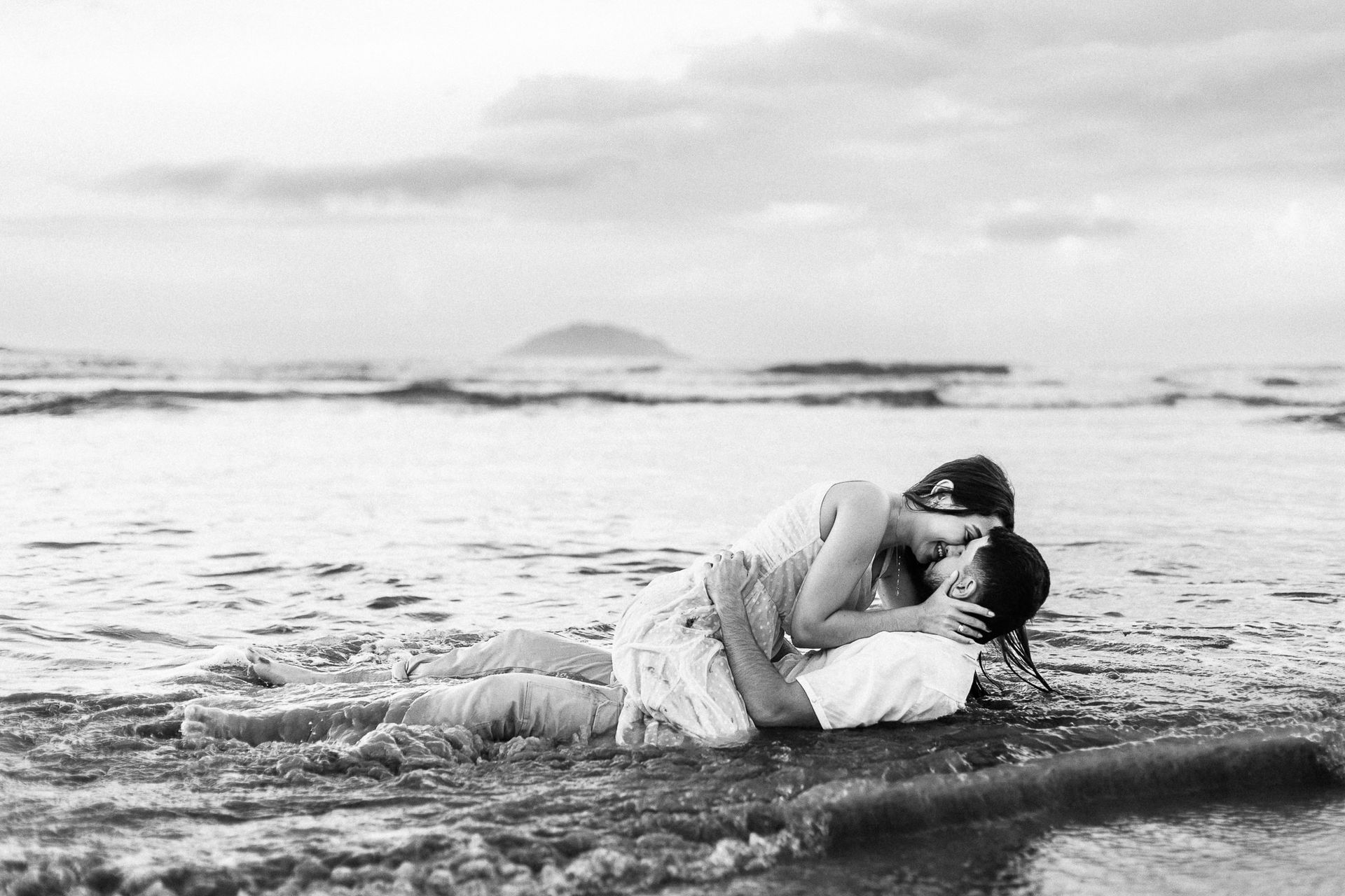 Ensaio Pré Wedding de Luiza e Guilherme em Riviera de São Lourenço - SP - 3 - 19