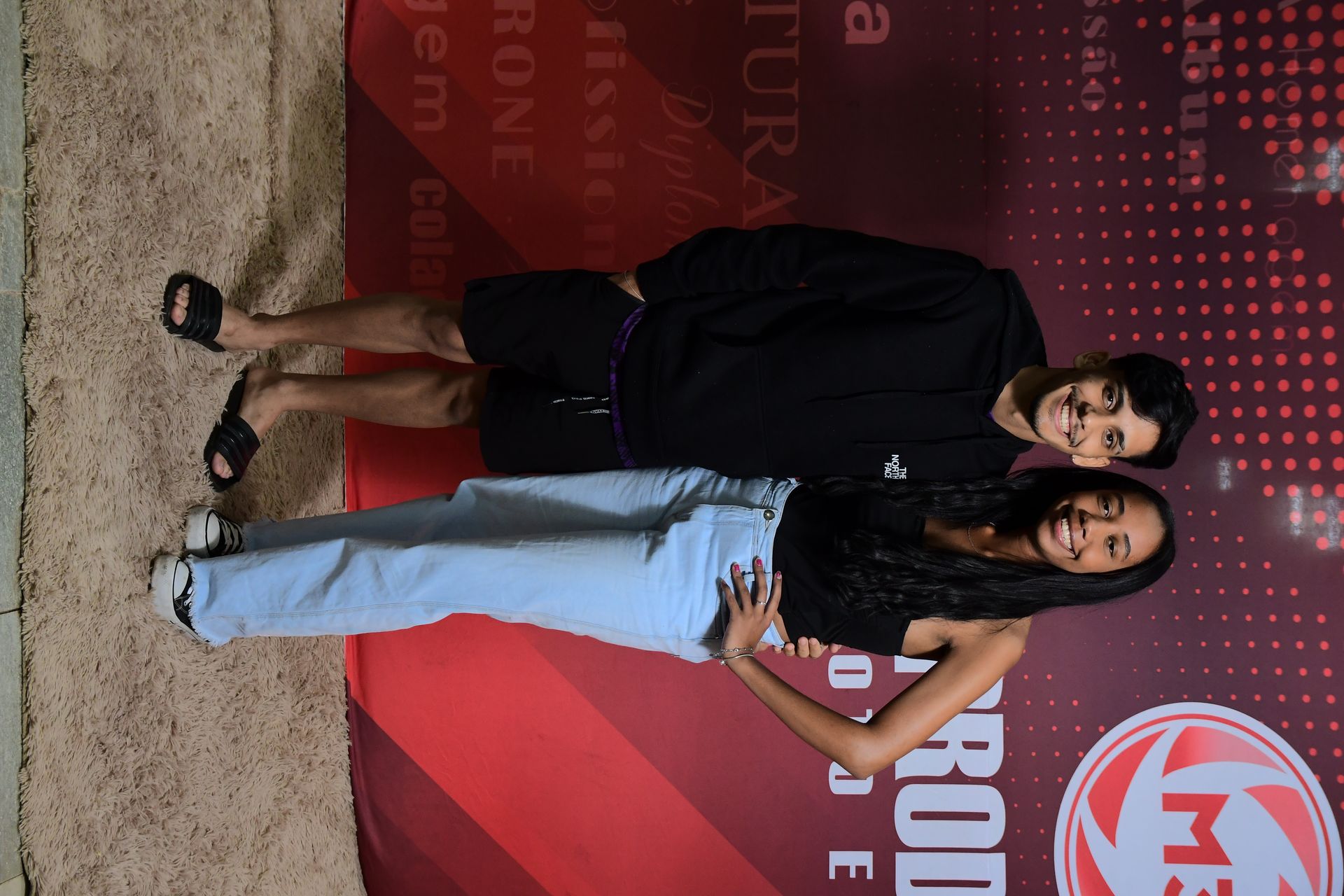 Publicidade Faculdade Atenas - 2 - 33