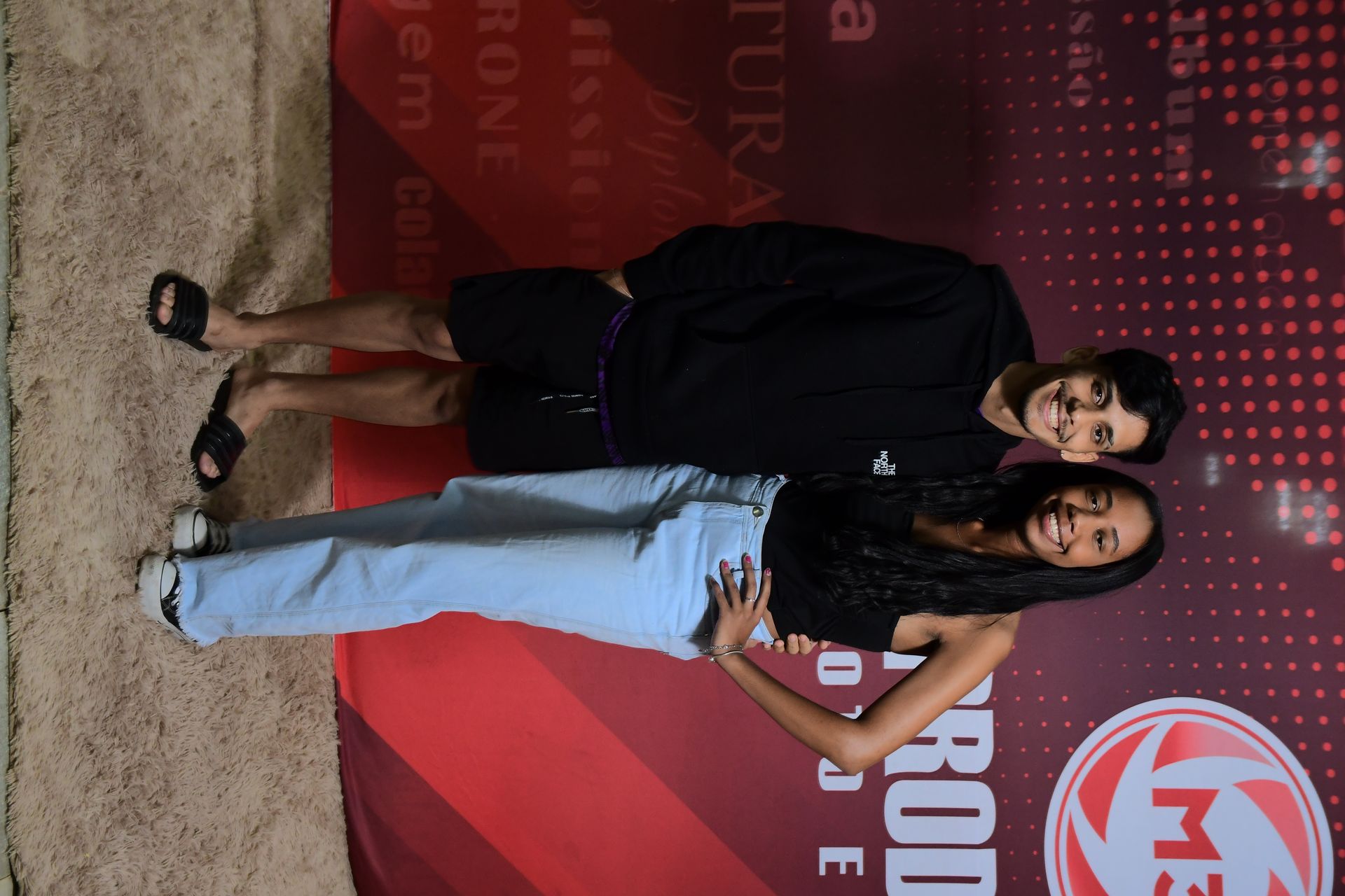 Publicidade Faculdade Atenas - 2 - 35