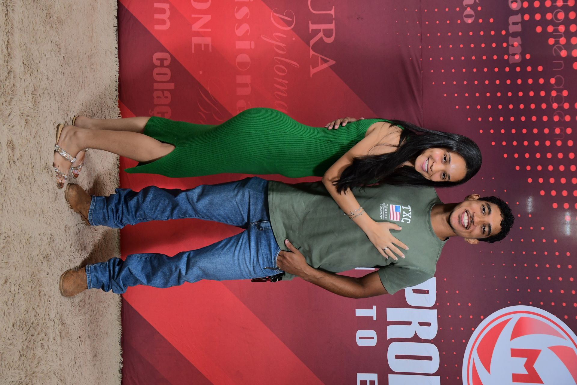 Publicidade Faculdade Atenas - 2 - 44