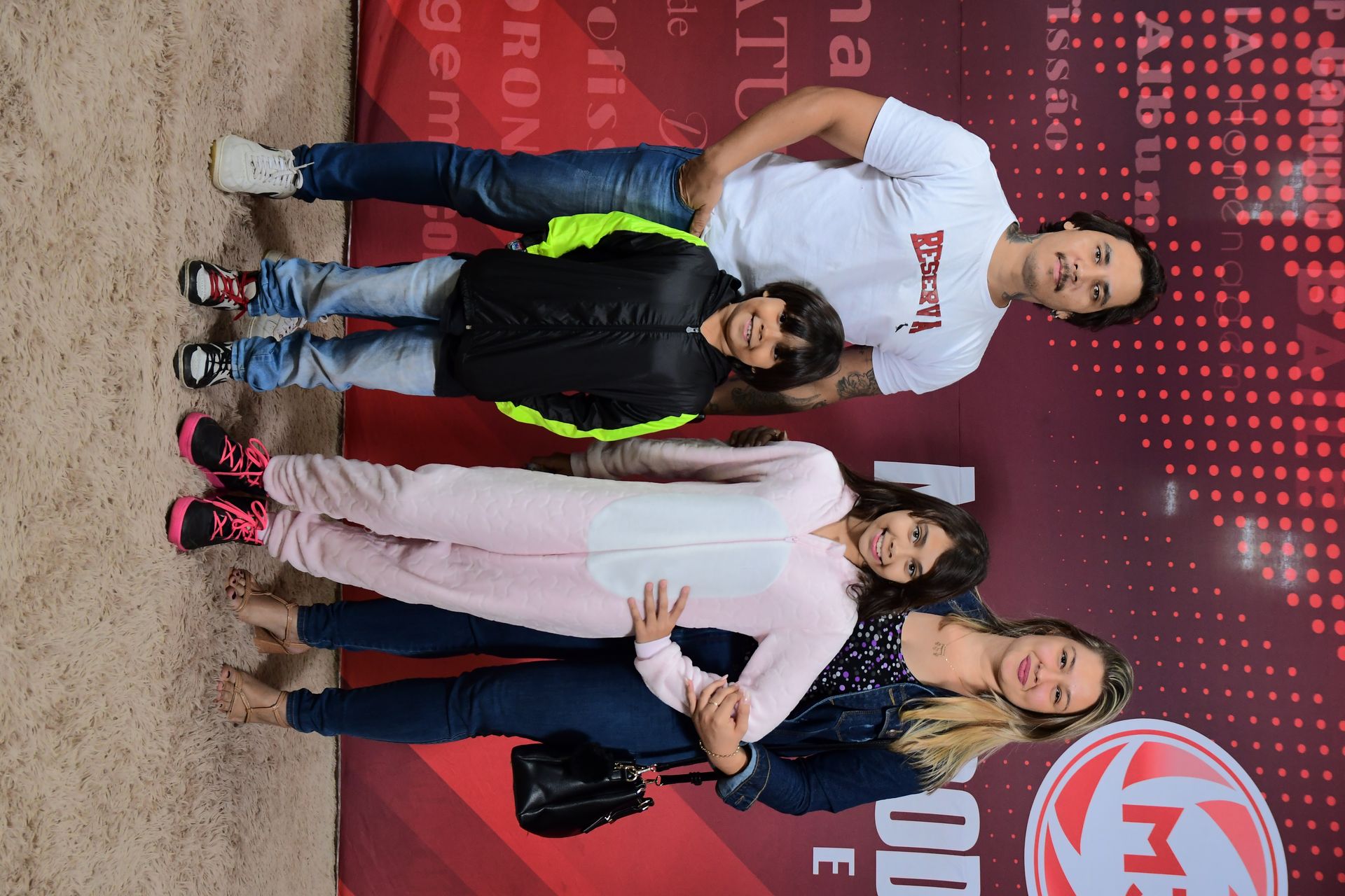 Publicidade Faculdade Atenas - 2 - 63