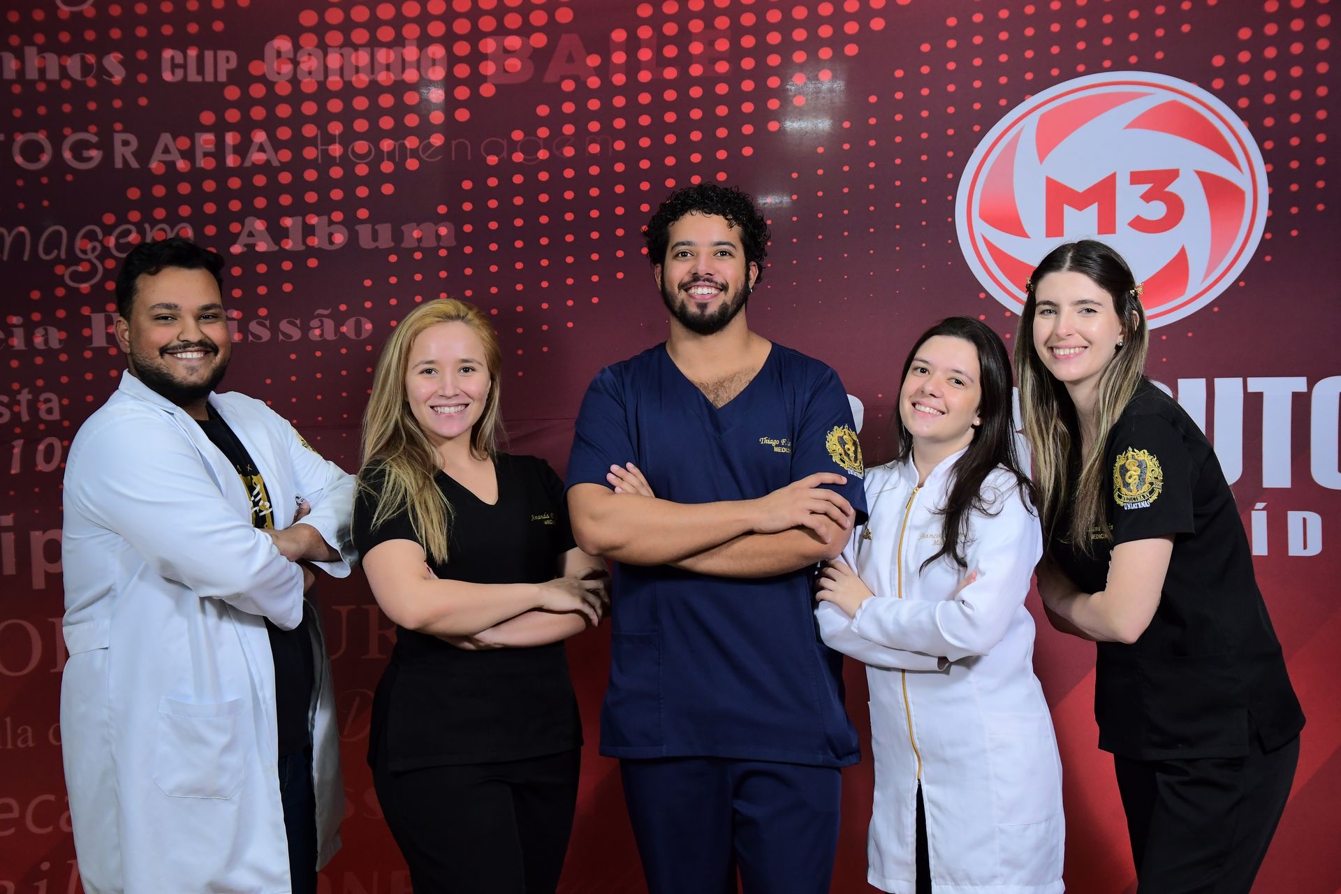 Publicidade Faculdade Atenas - 2 - 98