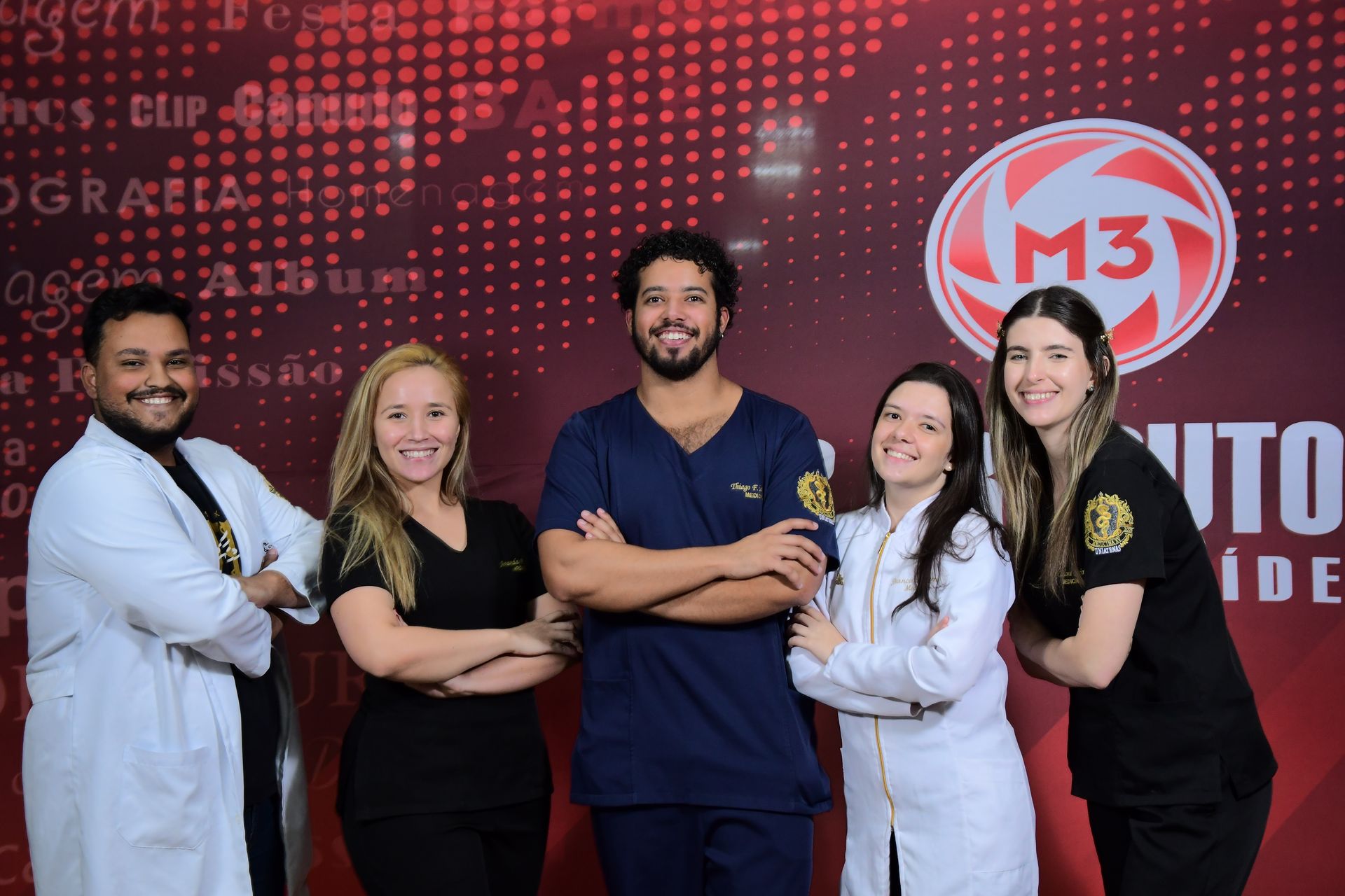 Publicidade Faculdade Atenas - 2 - 99