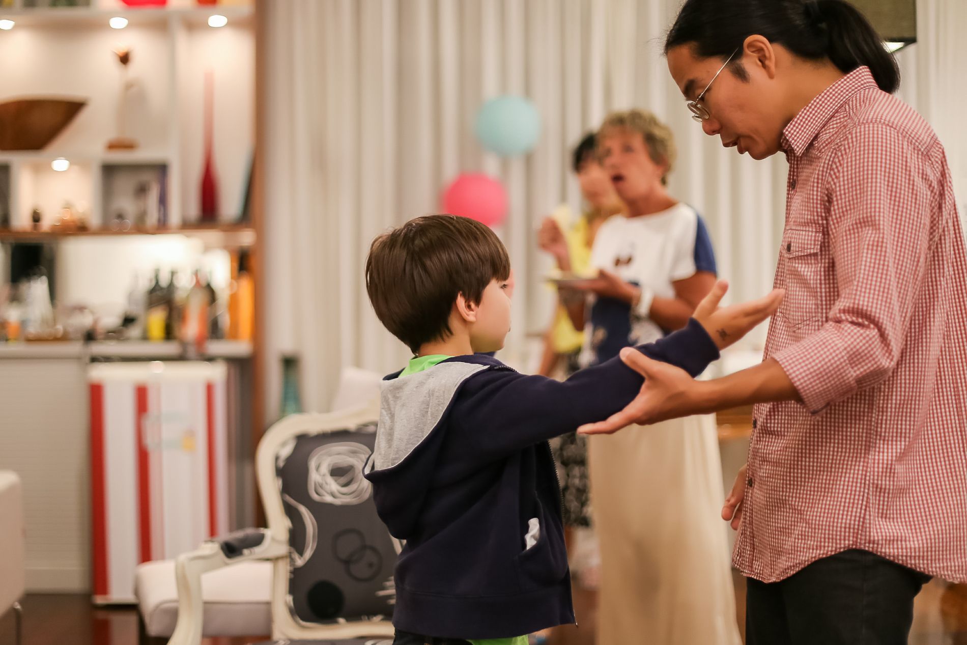 Encantos de uma Celebração Íntima: O Jantar de Aniversário Estiloso de Elena - 2 - 36