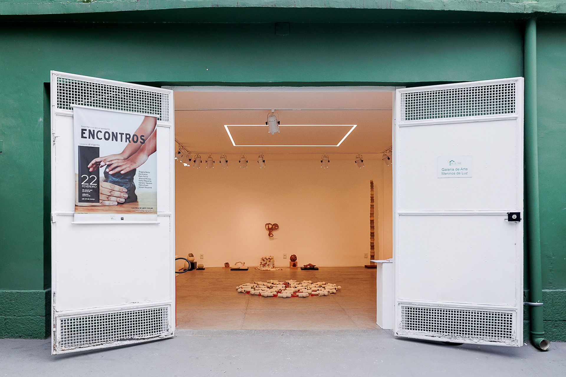 Inauguração da Exposição "Encontros" na Galeria do Solar Meninos de Luz em Copacabana - 2 - 3