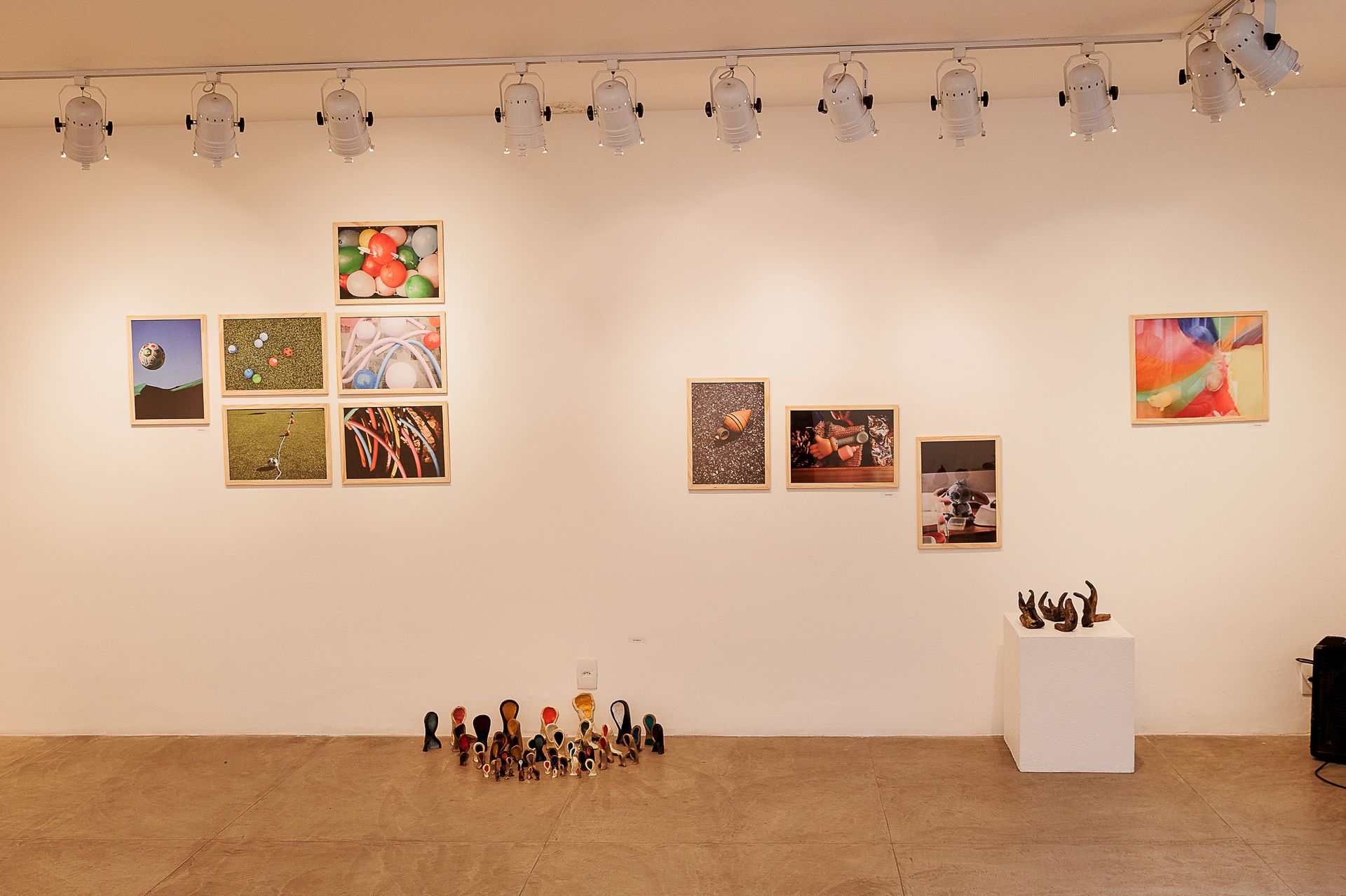 Inauguração da Exposição "Encontros" na Galeria do Solar Meninos de Luz em Copacabana - 2 - 8