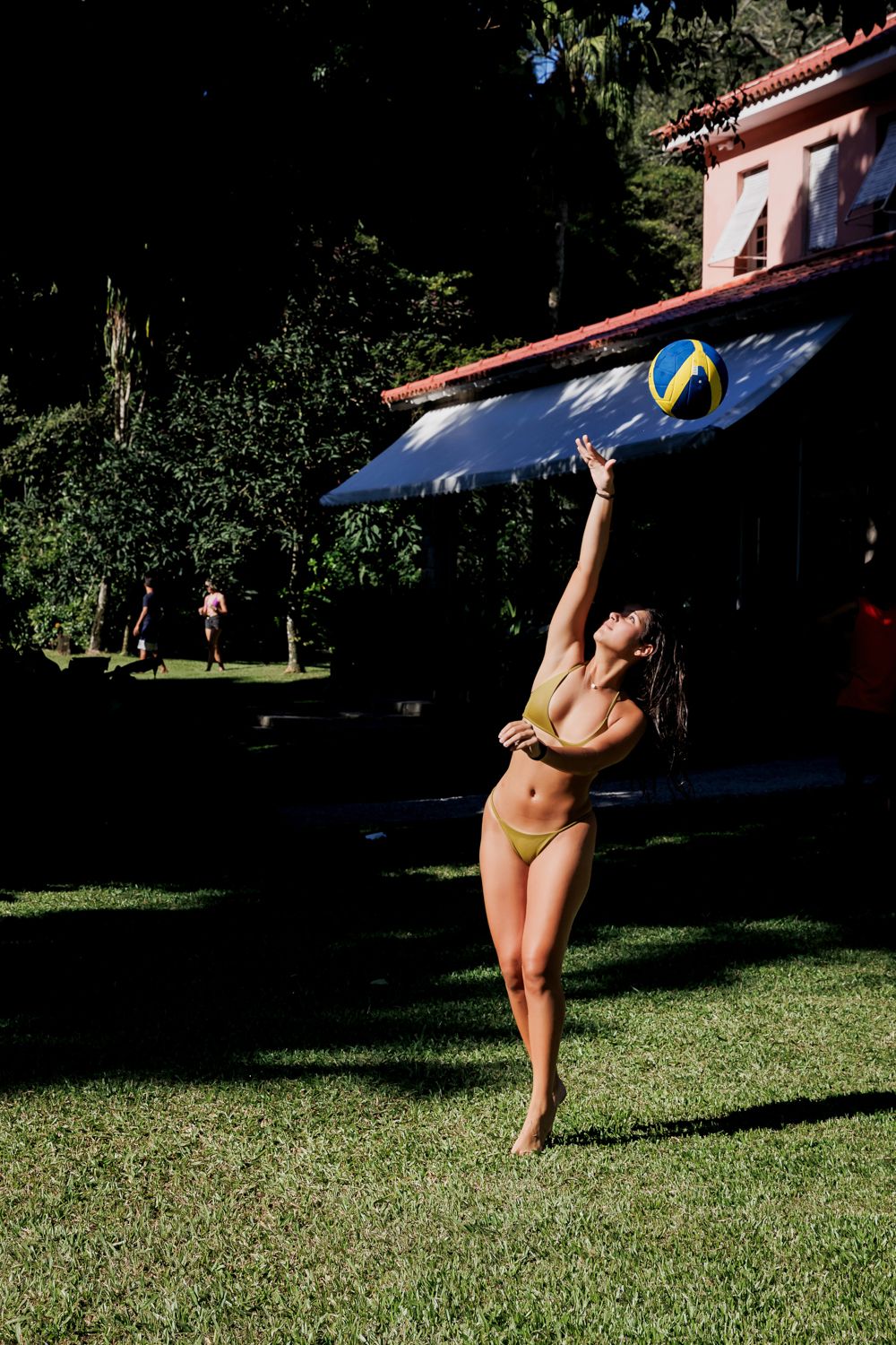 Capturando a Essência da Festa de 15 Anos da Sofia na Casa Jardins do Alto - 2 - 78