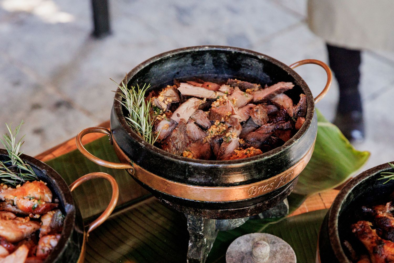 Capturando a Essência da Festa de 15 Anos da Sofia na Casa Jardins do Alto - 2 - 101