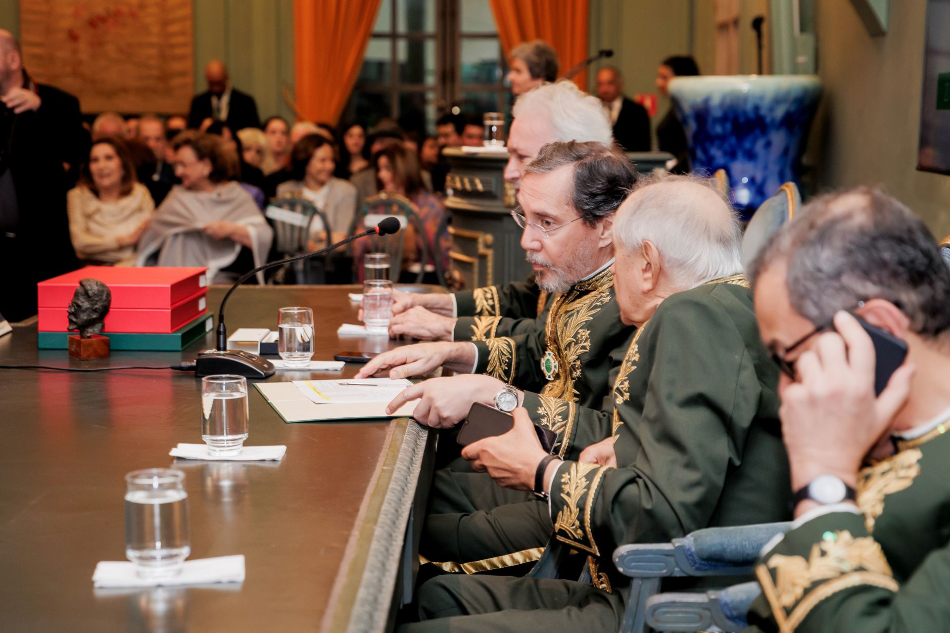 Academia Brasileira de Letras Celebra 127 Anos com Homenagens e Premiações - 2 - 59