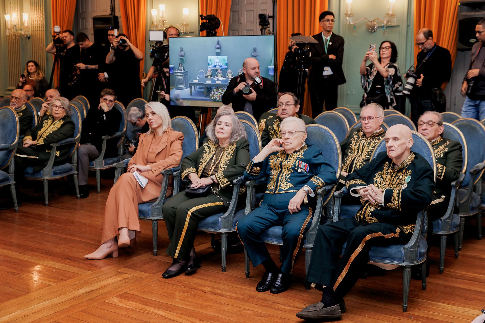 Academia Brasileira de Letras Celebra 127 Anos com Homenagens e Premiações - 2 - 65