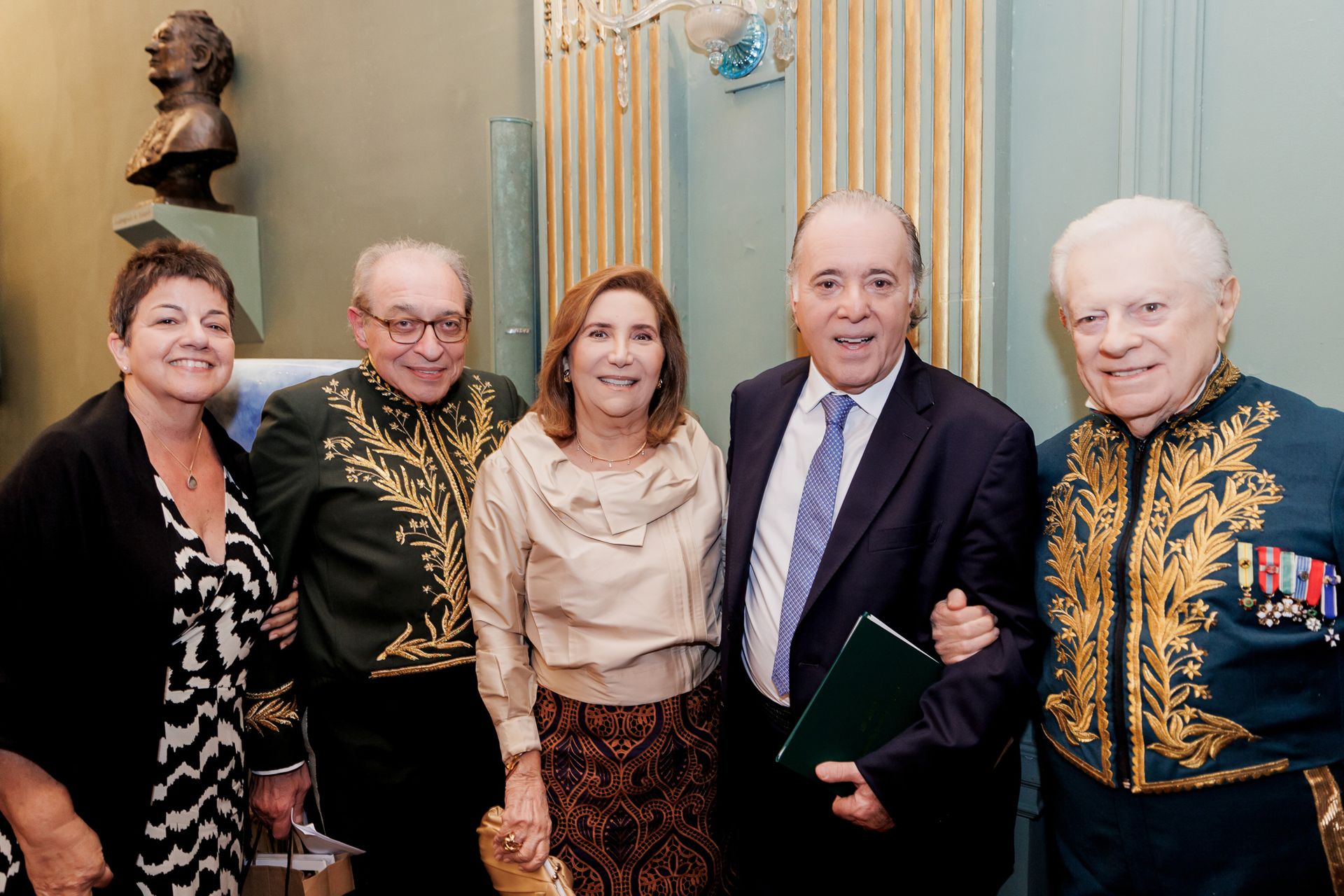 Academia Brasileira de Letras Celebra 127 Anos com Homenagens e Premiações - 2 - 85