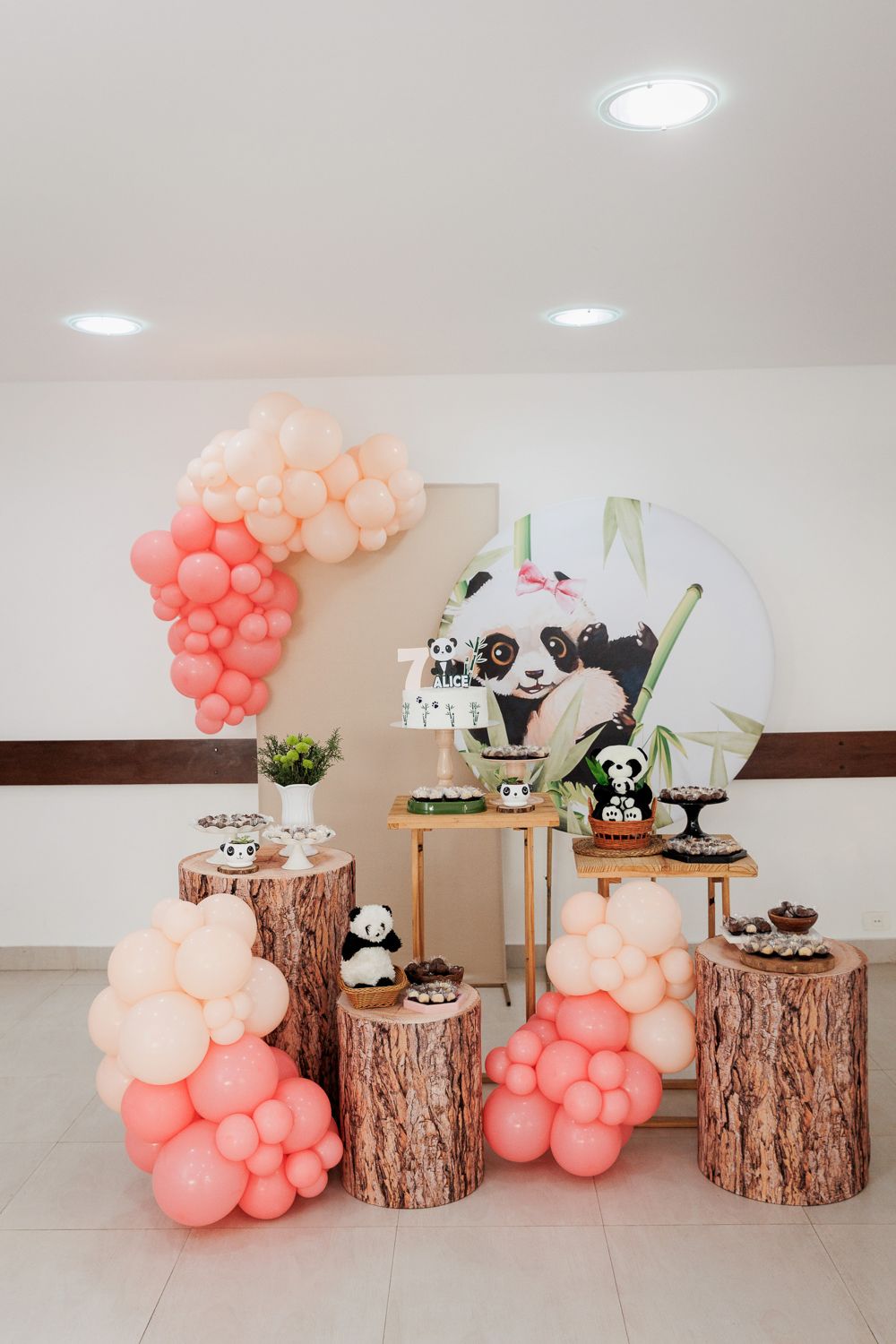 Alice e a Magia da Infância: Pequenos Momentos, Grandes Lembranças - 2 - 1