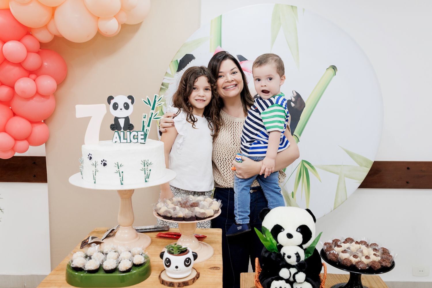 Alice e a Magia da Infância: Pequenos Momentos, Grandes Lembranças - 2 - 81