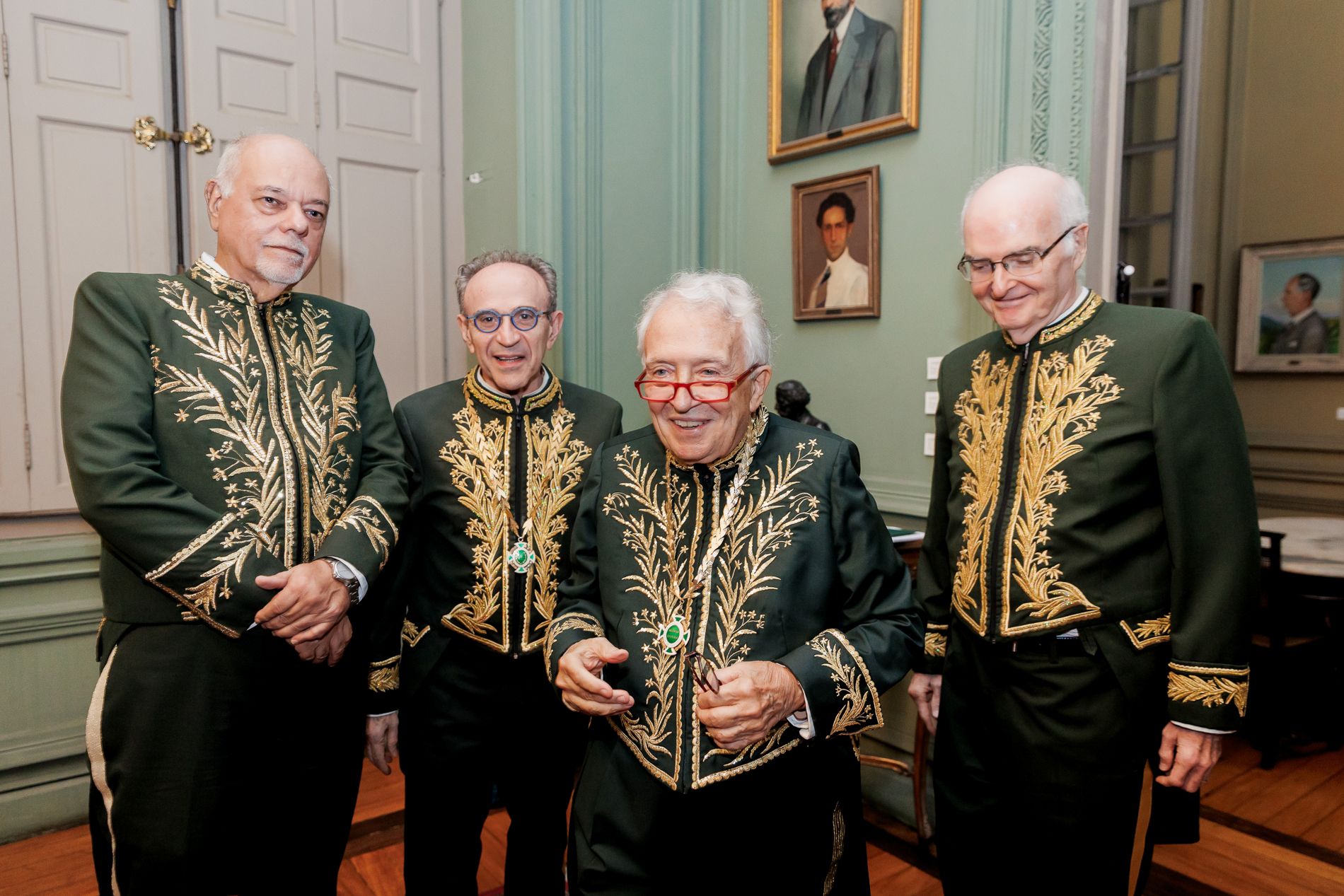Edgard Telles Ribeiro toma posse na Academia Brasileira de Letras: uma noite histórica para a literatura brasileira - 2 - 106