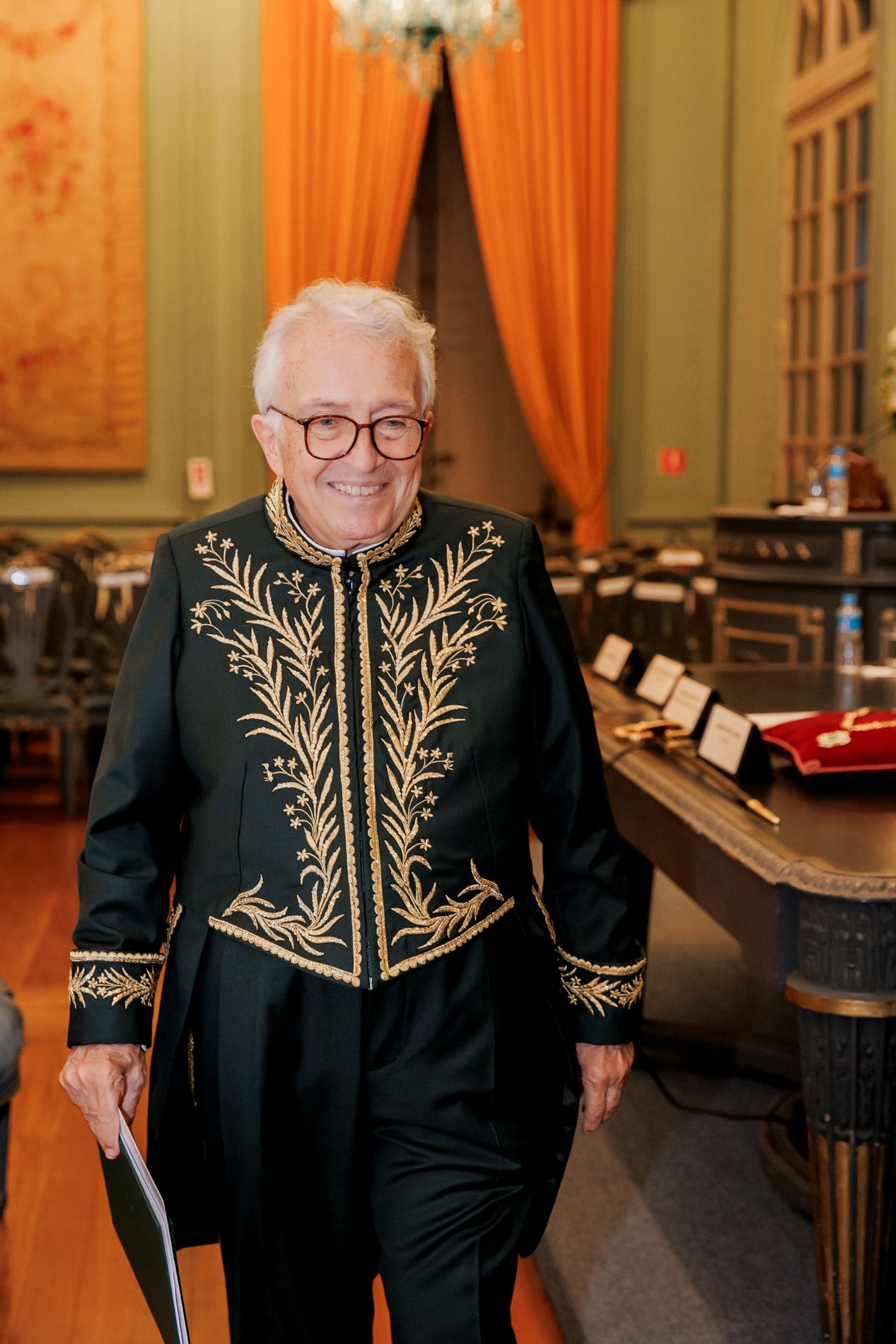 Edgard Telles Ribeiro toma posse na Academia Brasileira de Letras: uma noite histórica para a literatura brasileira - 2 - 21