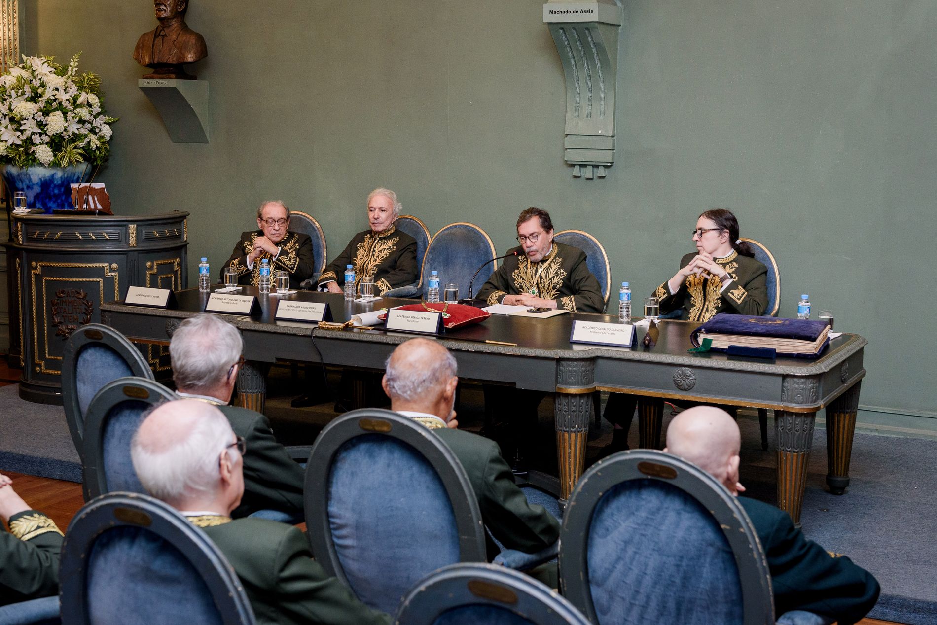 Edgard Telles Ribeiro toma posse na Academia Brasileira de Letras: uma noite histórica para a literatura brasileira - 2 - 72