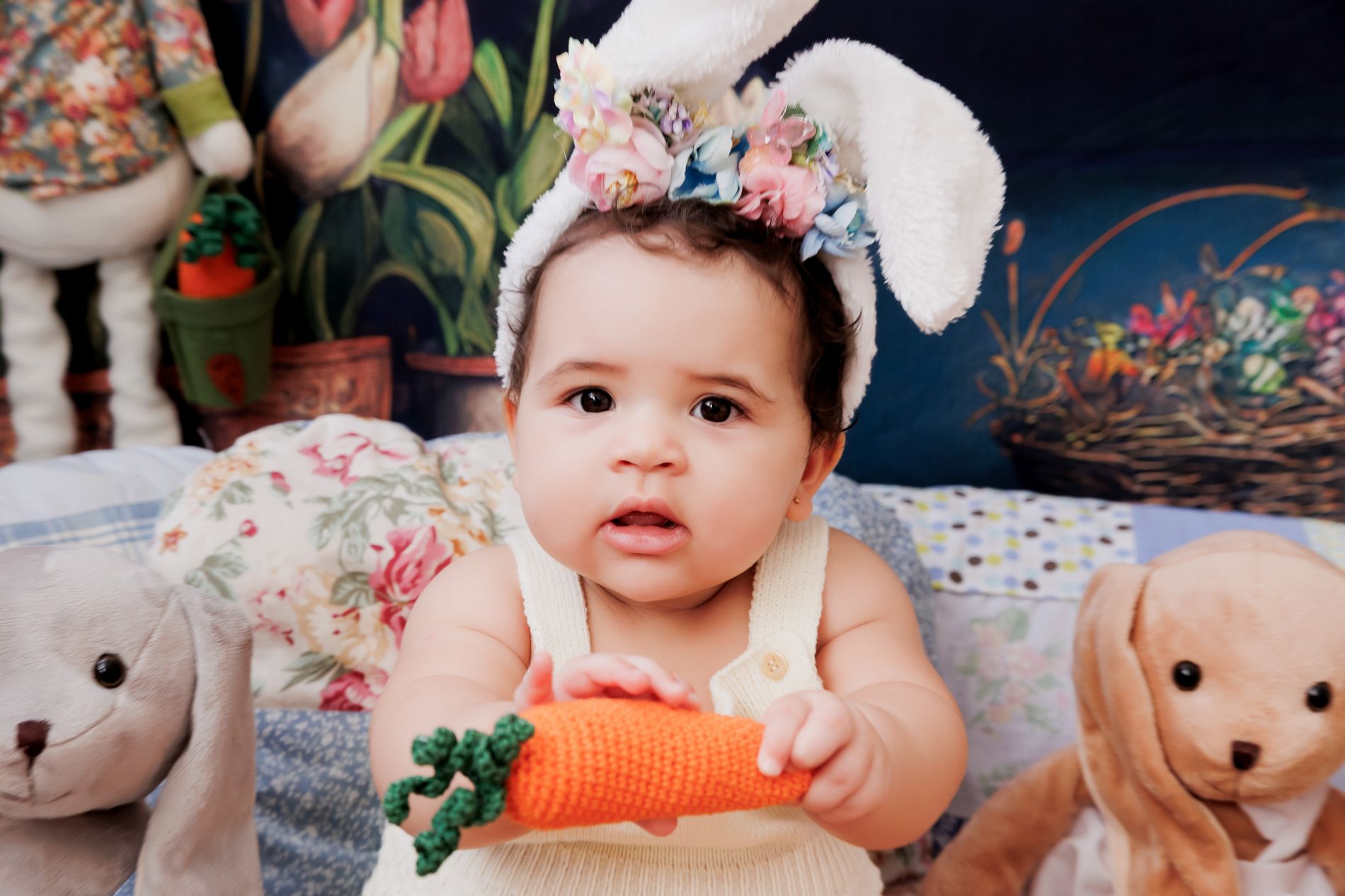 Ensaios de Páscoa em Niterói: um Jardim Encantado para Crianças no Estúdio Dani Paiva - 2 - 0