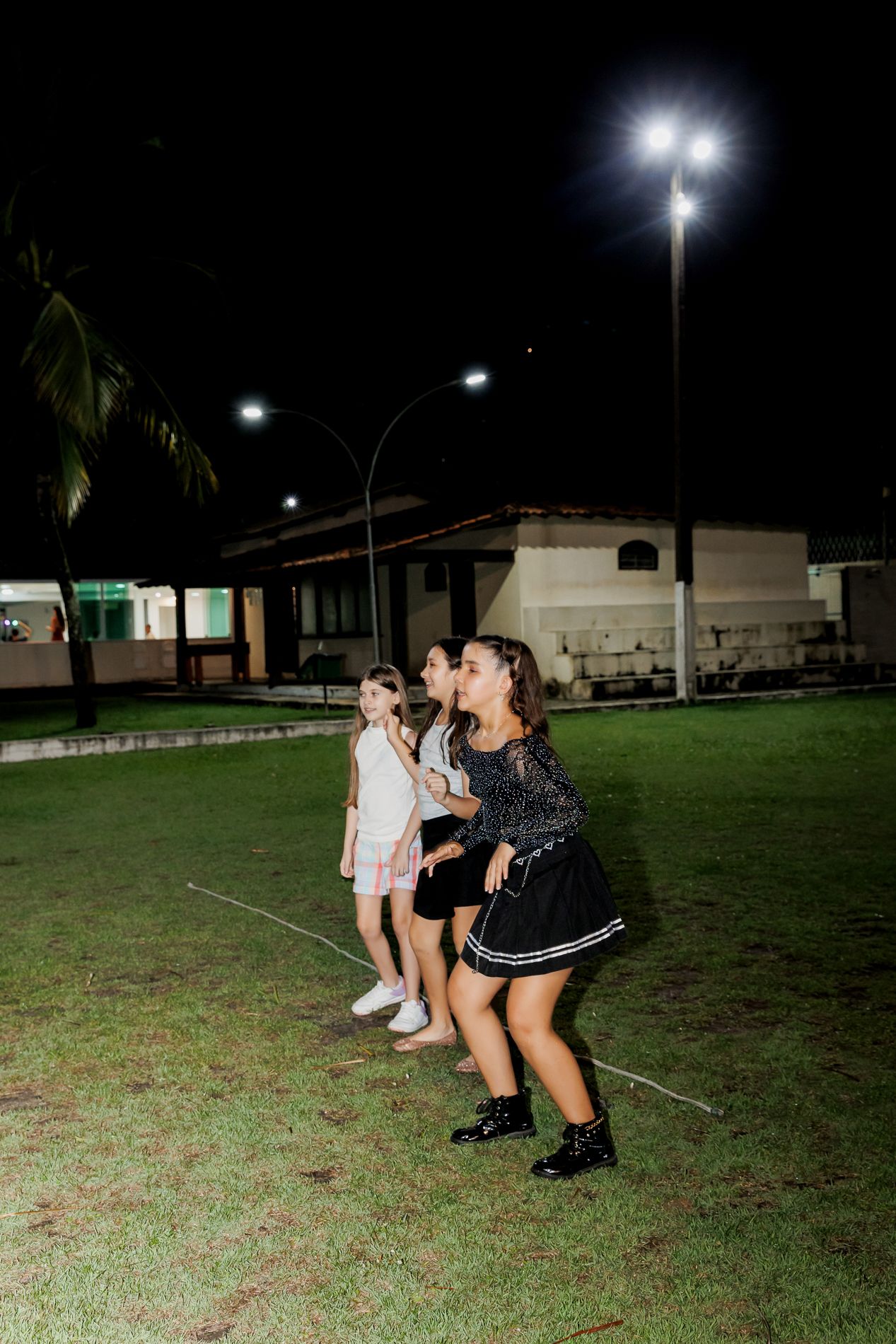 Aniversário de 10 anos da Isabela: uma festa BTS cheia de cor, alegria e emoção! - 2 - 19