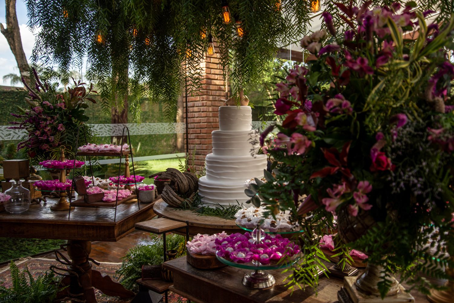 Casamento no Lanai Eventos, Belo Horizonte - MG (Priscila e Rodrigo) - 1 - 2