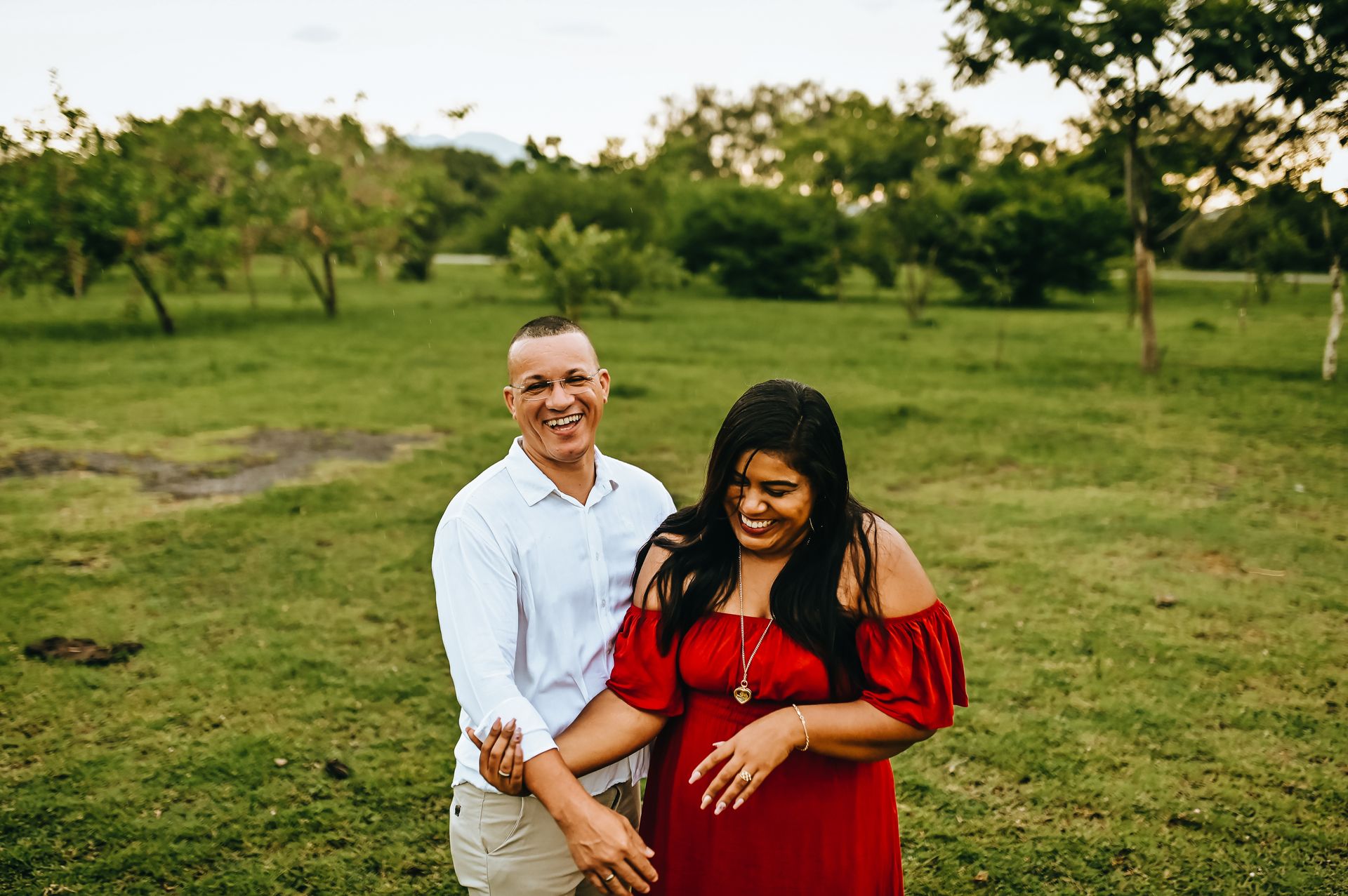 E esse ensaio insano dos queridos Diana e Edson, ficou simplesmente maravilhoso. Rrealizado a poucos dias do casamento no Parque do Gericino em Nilópolis na baixada fluminense. - 2 - 4
