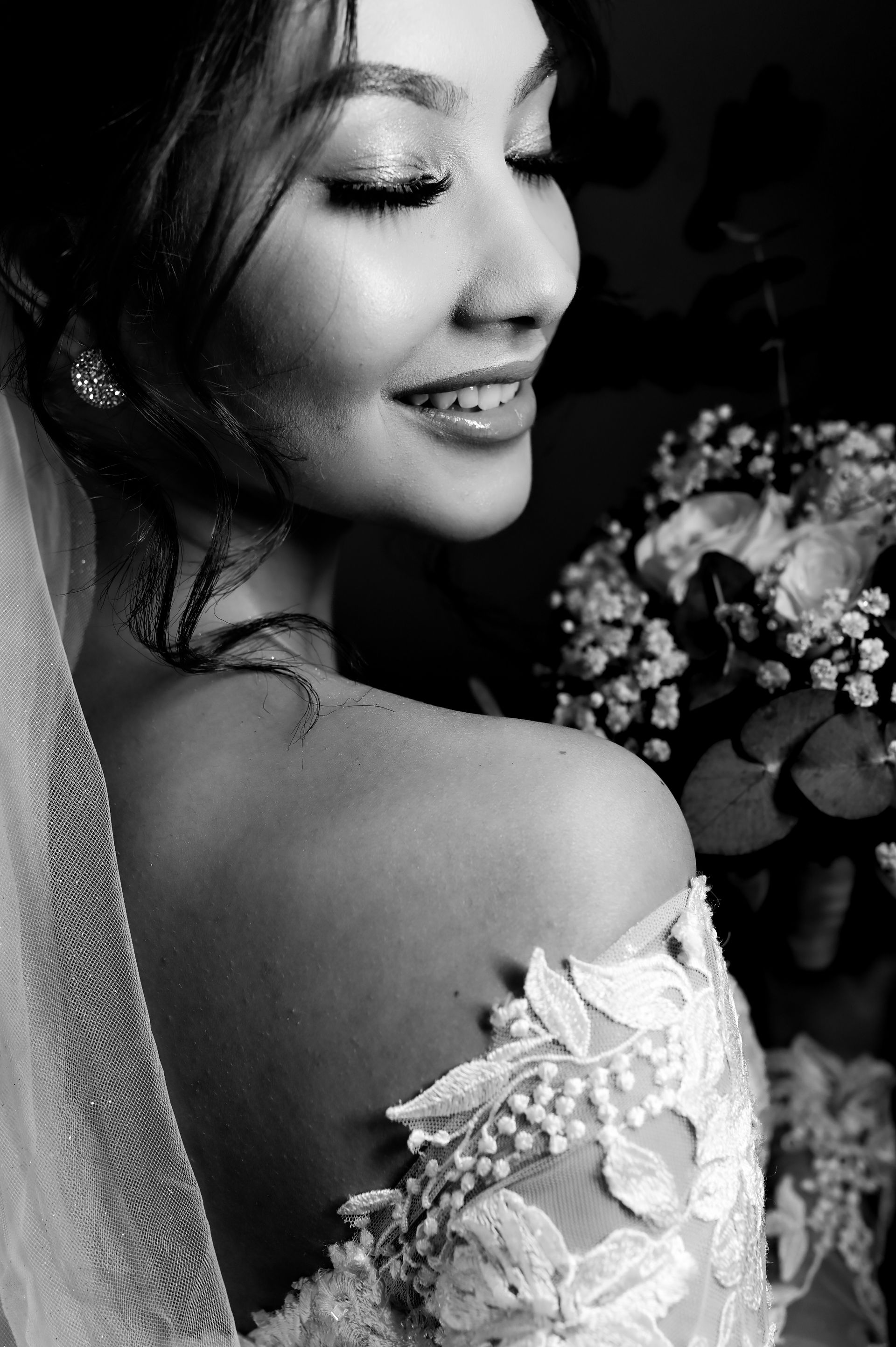 "Amor Eterno: O Álbum Mágico de Brenda e Julio" - 2 - 20