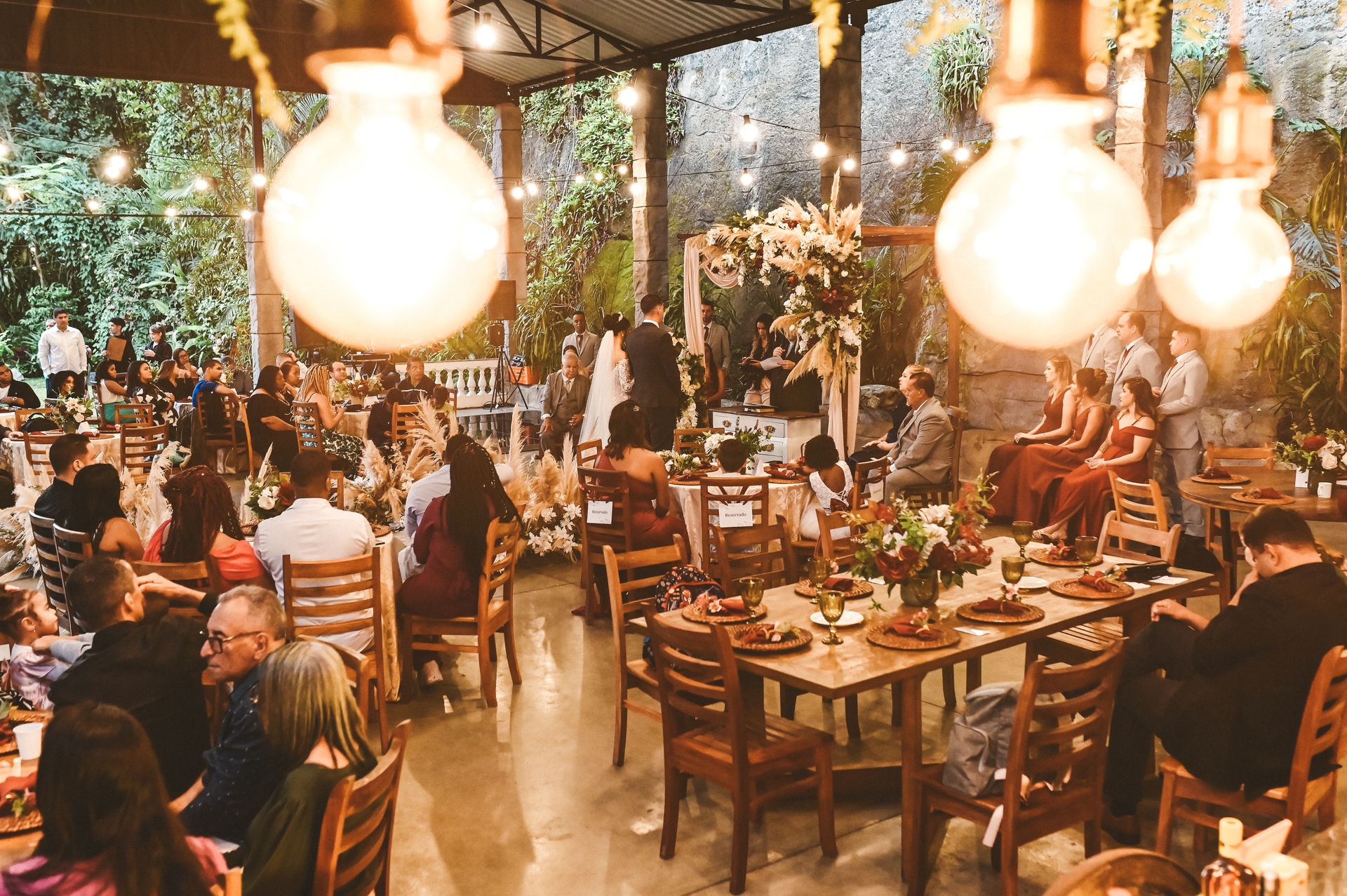 "Amor Eterno: O Álbum Mágico de Brenda e Julio" - 2 - 30