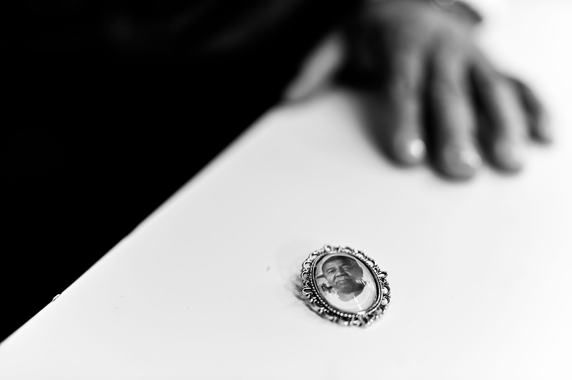 "Amor em Sintonia: A Jornada de Vitoria e Sidicley" - 2 - 1