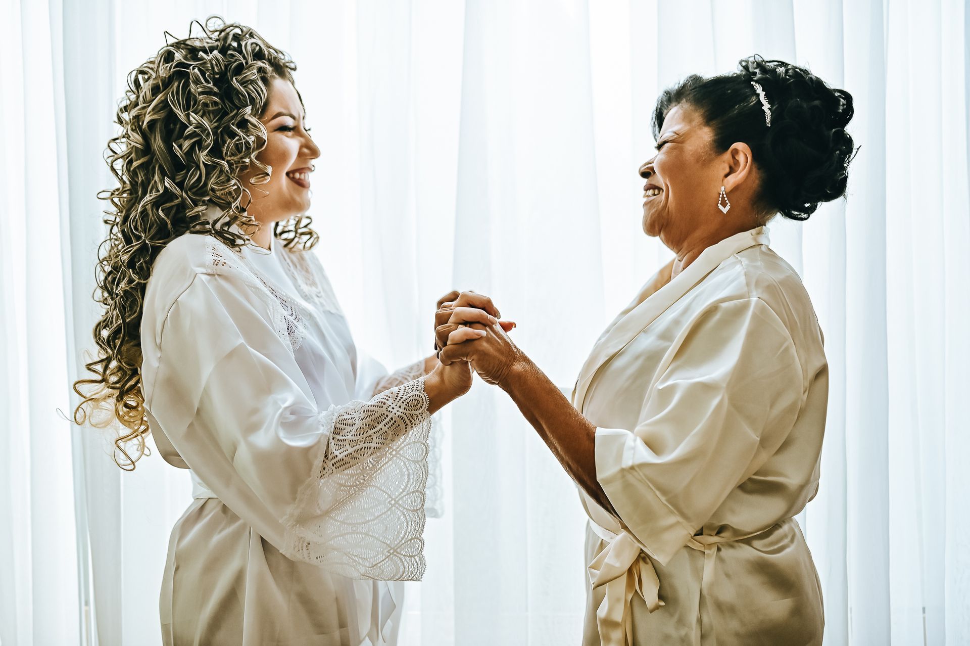 "Amor em Sintonia: A Jornada de Vitoria e Sidicley" - 2 - 11