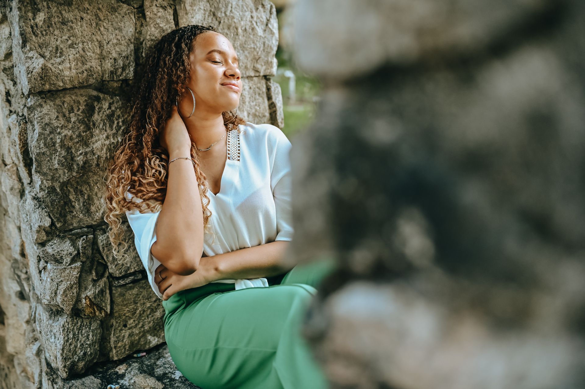 "Quinze Primaveras: A Jornada Fotográfica de Isadora" - 2 - 17