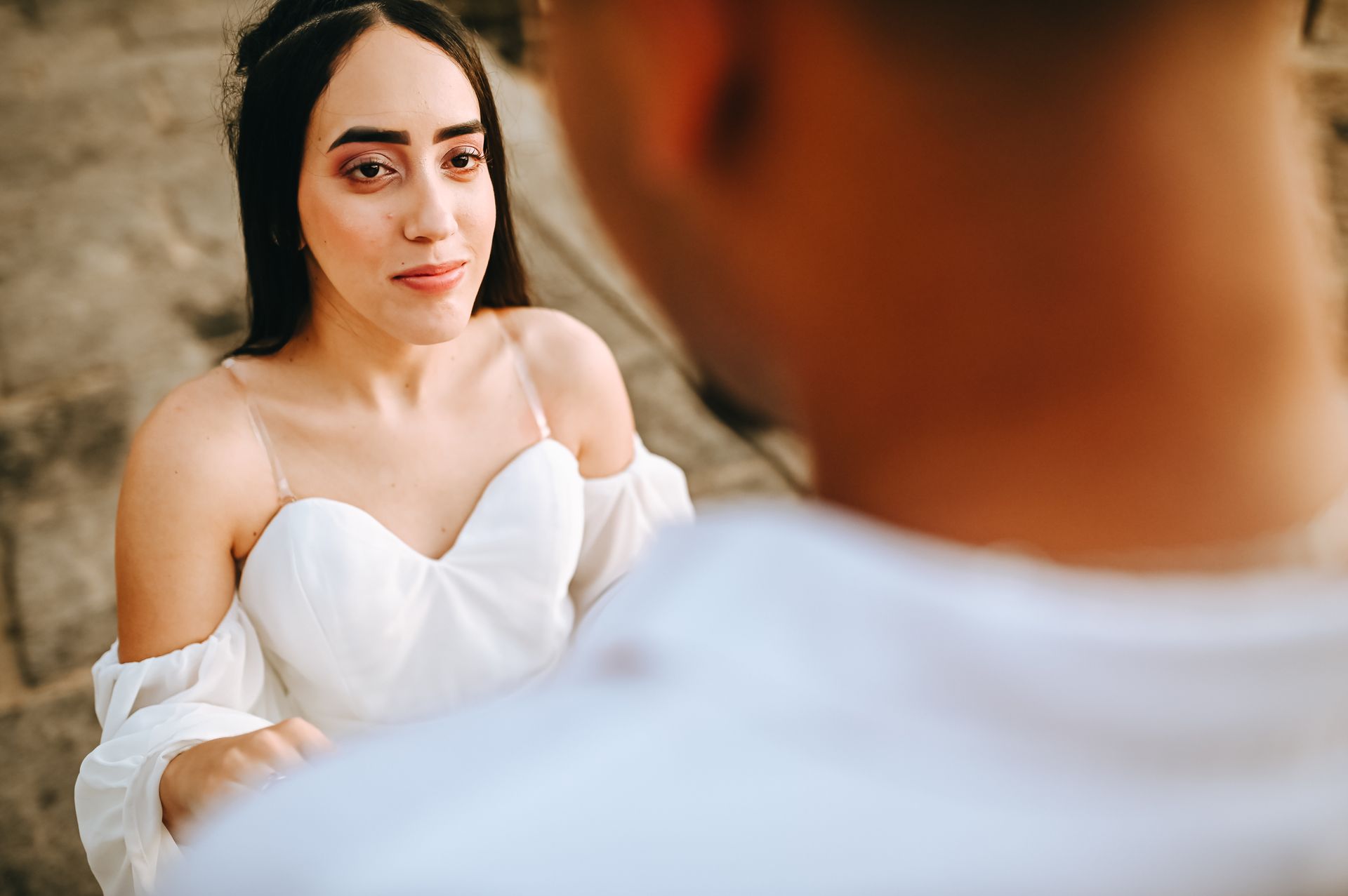 "Memórias Entrelaçadas: A Jornada de Richard e Vitória" - 2 - 1